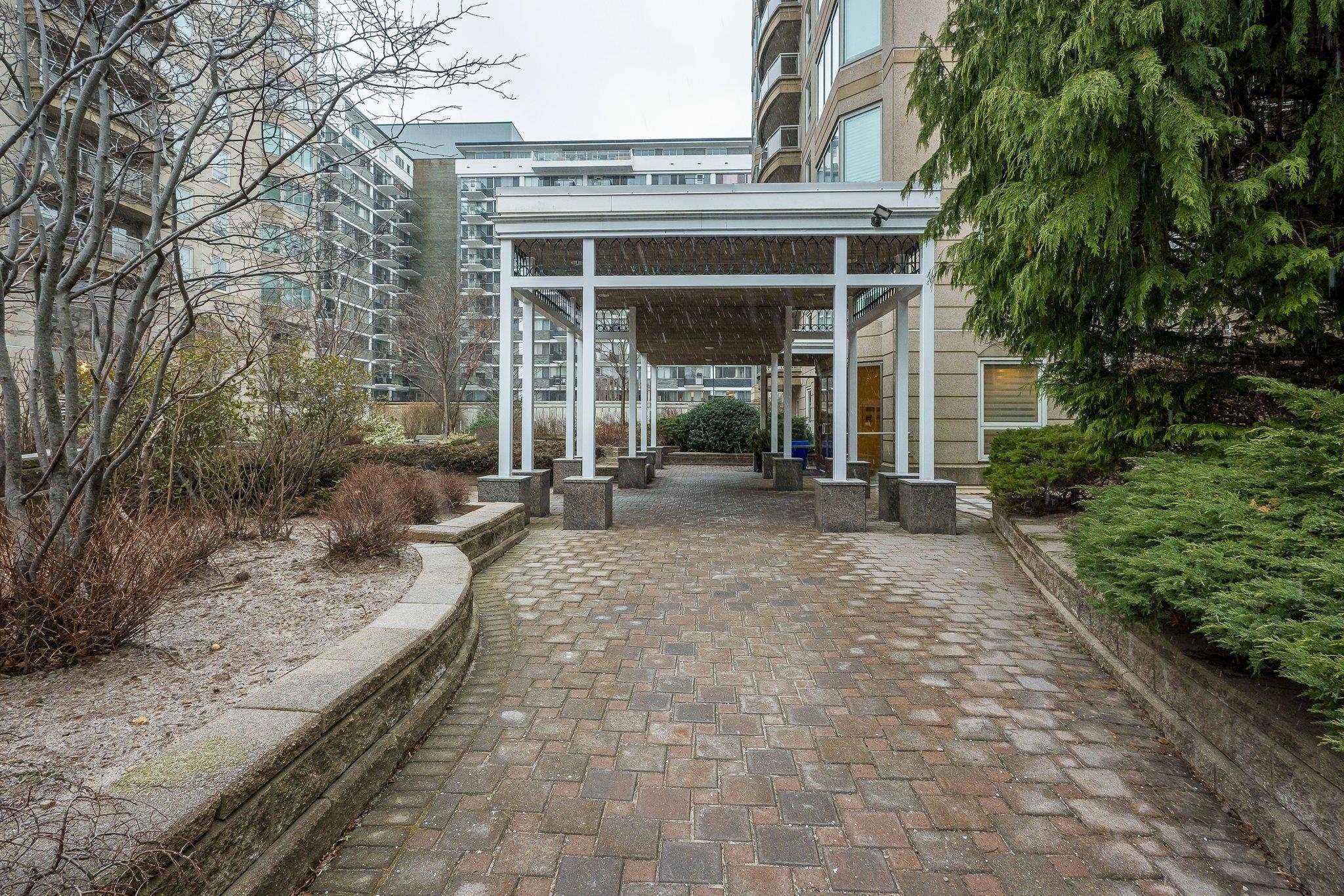 $799,900.00: 403 1540 Summer Street, Halifax