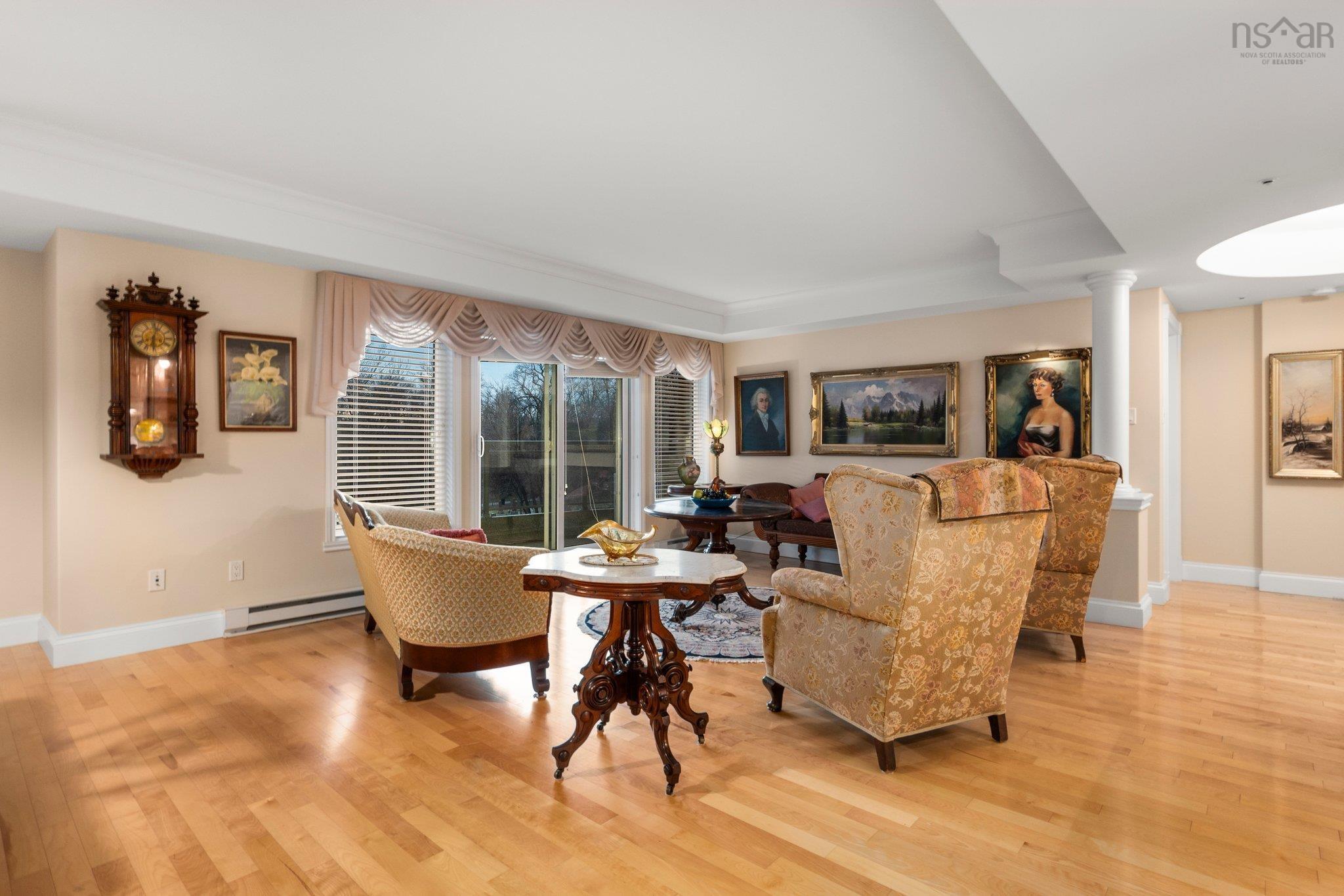 $799,900.00: 403 1540 Summer Street, Halifax
