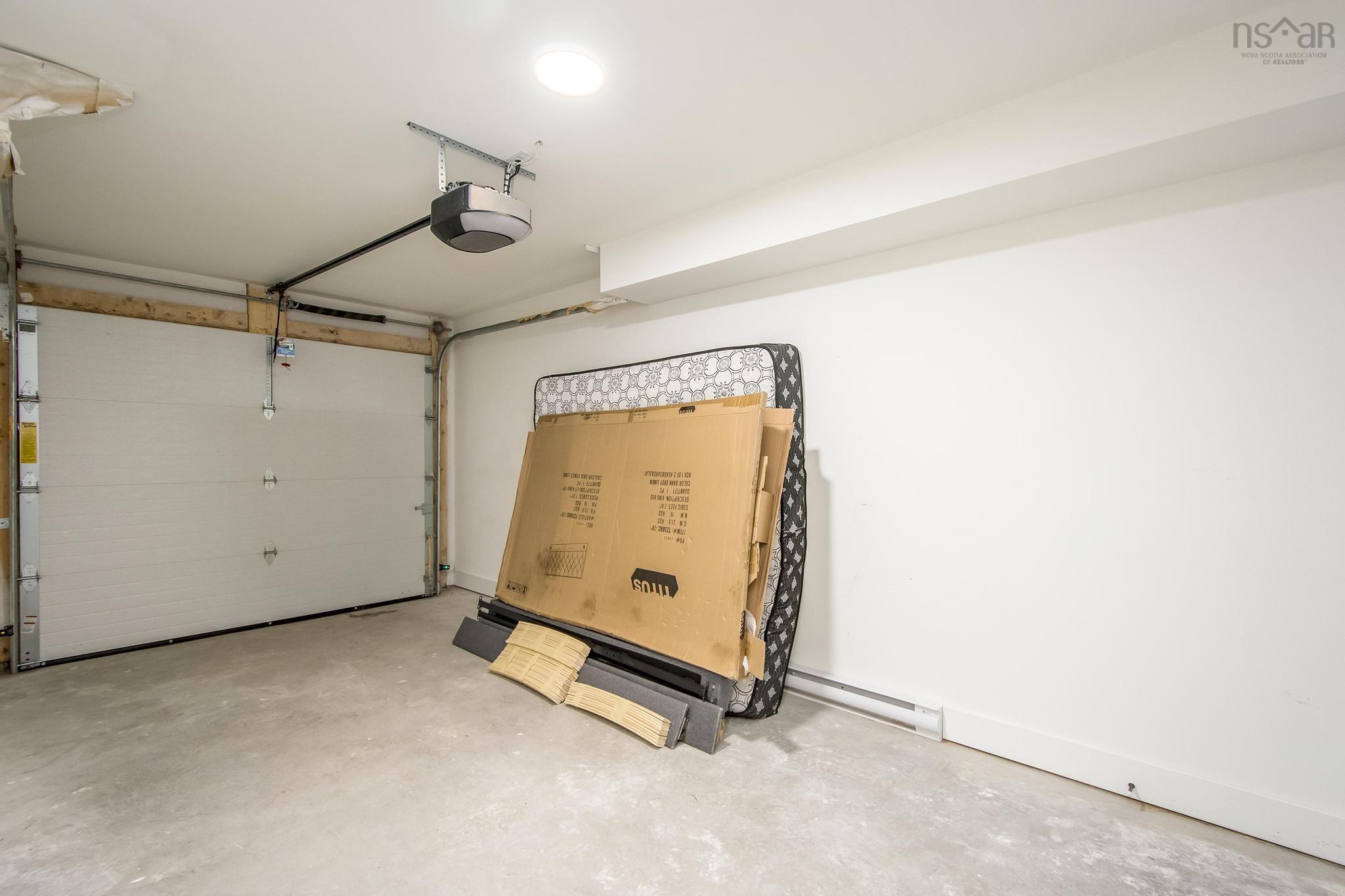 $650,000.00: 90 Honeygold Drive, Halifax