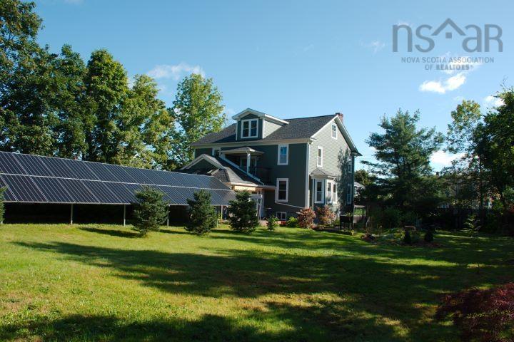 $739,900.00: 108 Church Street, Antigonish
