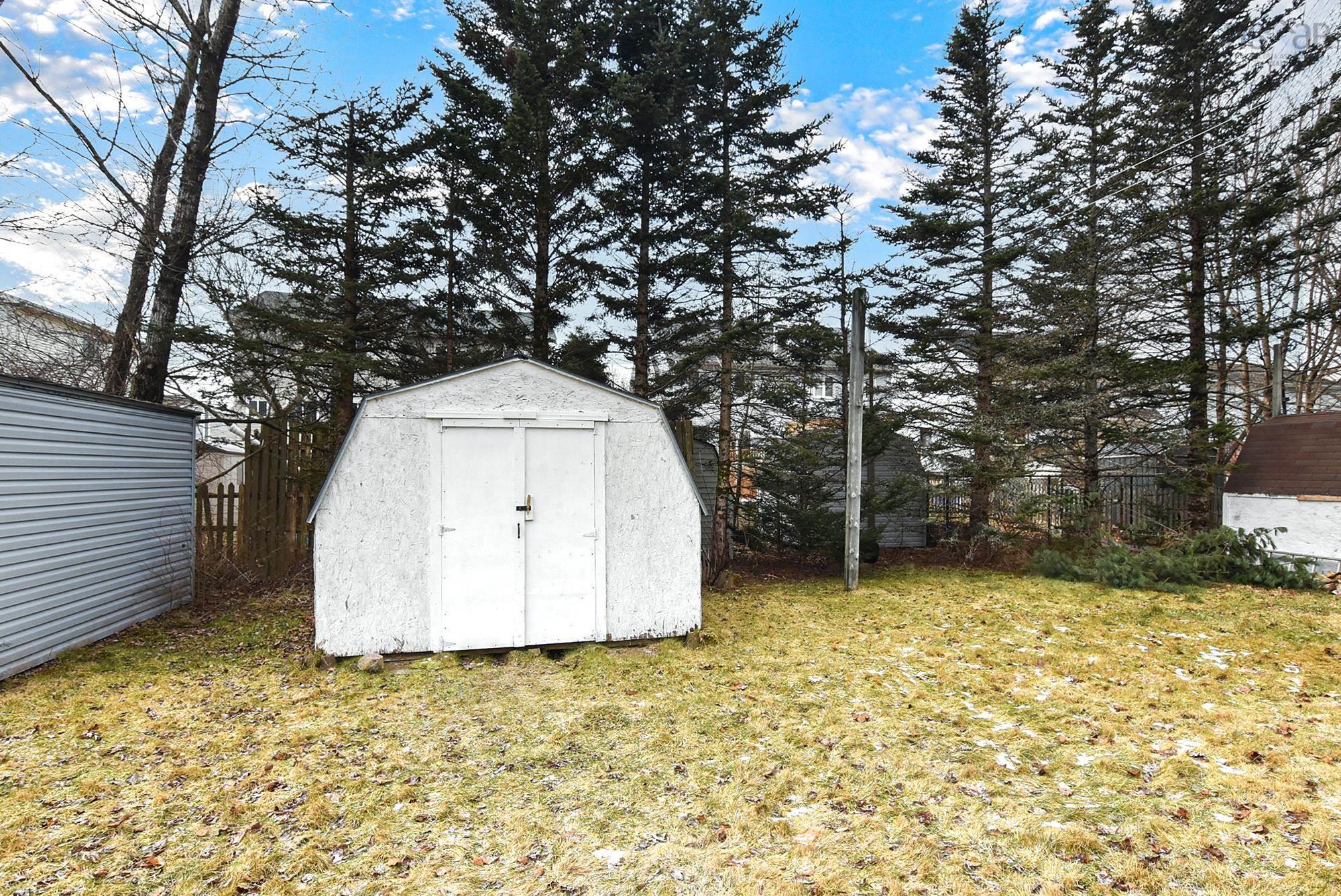 $489,900.00: 153 Brentwood Avenue, Timberlea