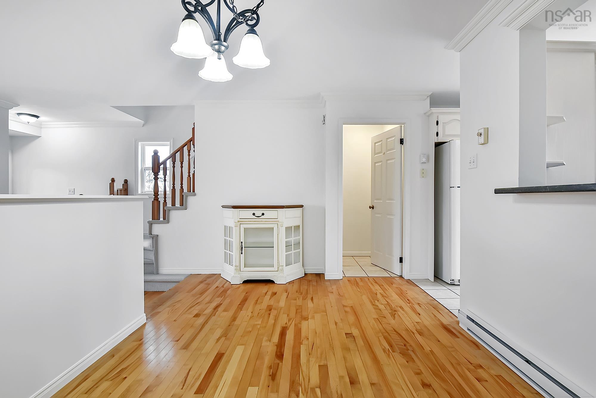 $489,900.00: 153 Brentwood Avenue, Timberlea