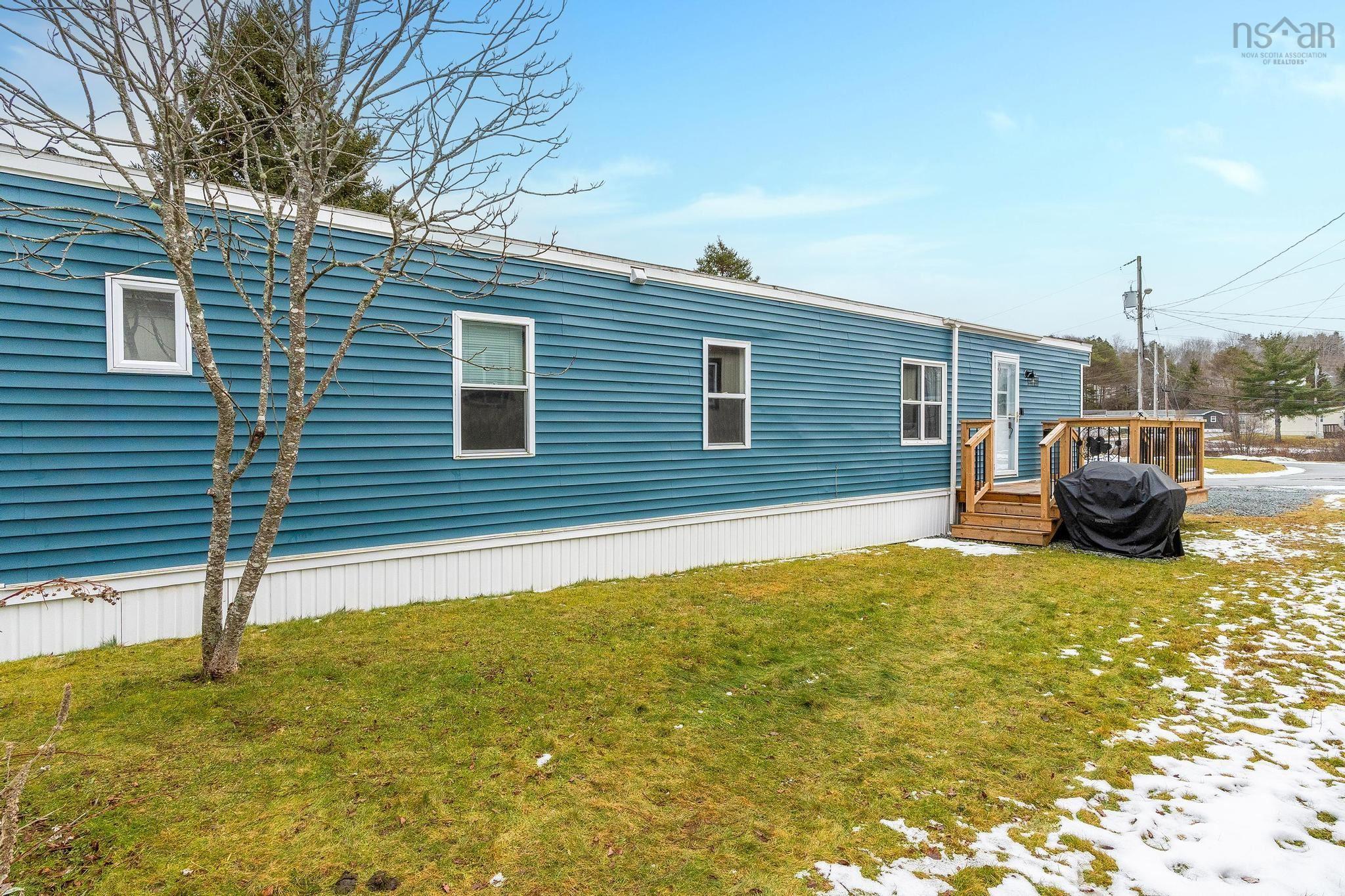 $195,000.00: 27 Brook Crescent, Middle Sackville