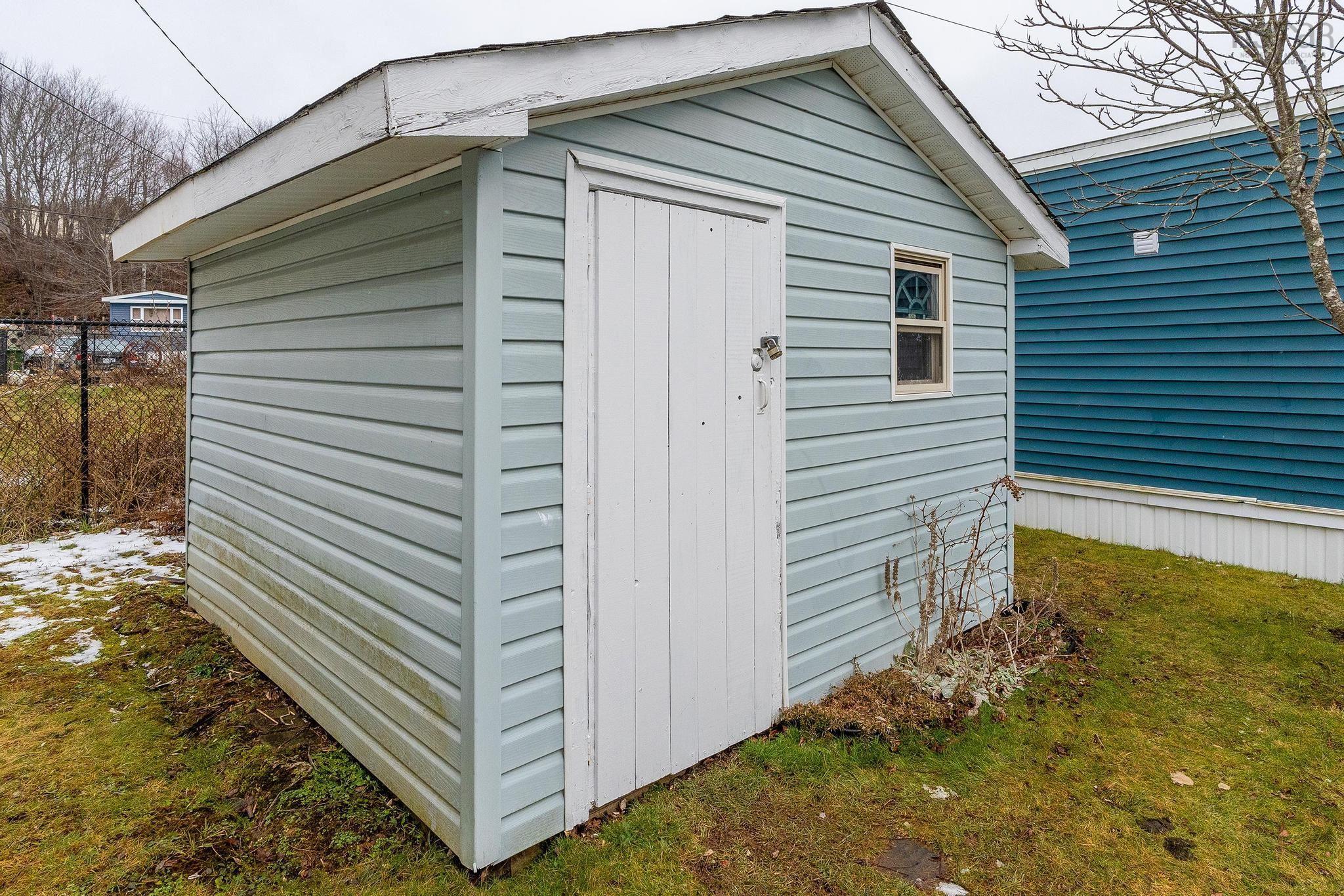 $195,000.00: 27 Brook Crescent, Middle Sackville