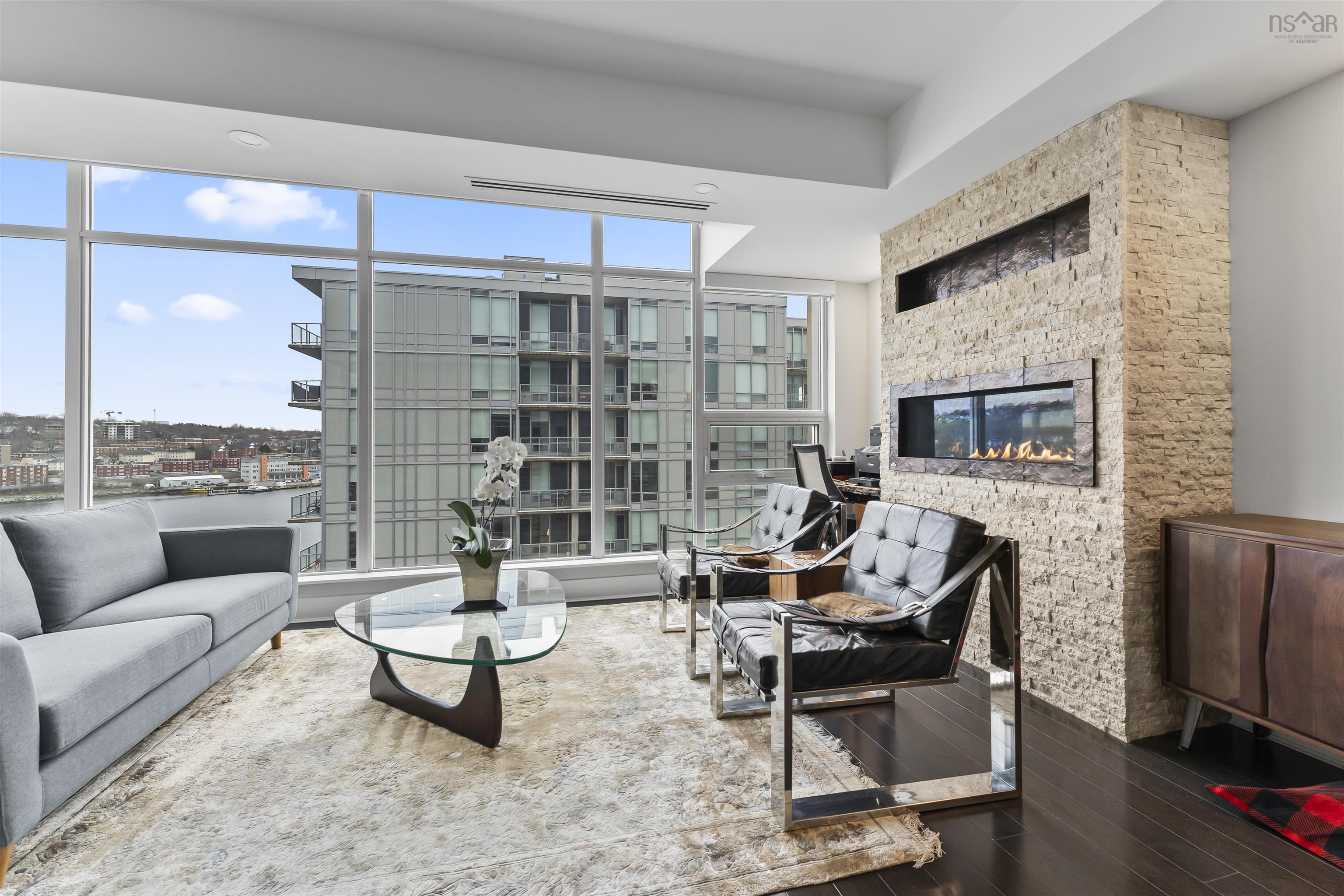 $599,900.00: 1003 31 Kings Wharf Place, Dartmouth