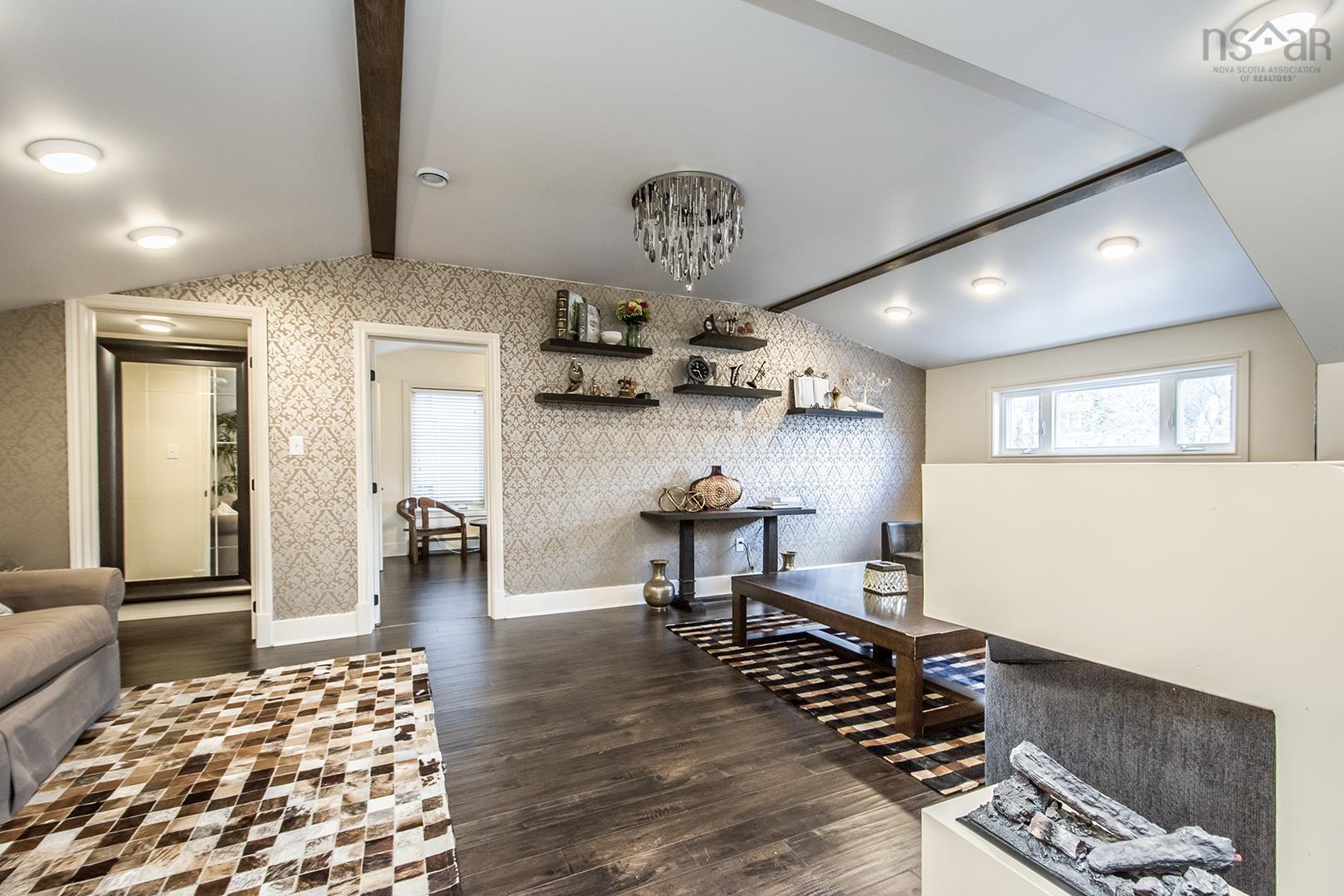$1,595,900.00: 775 YOUNG Avenue, Halifax