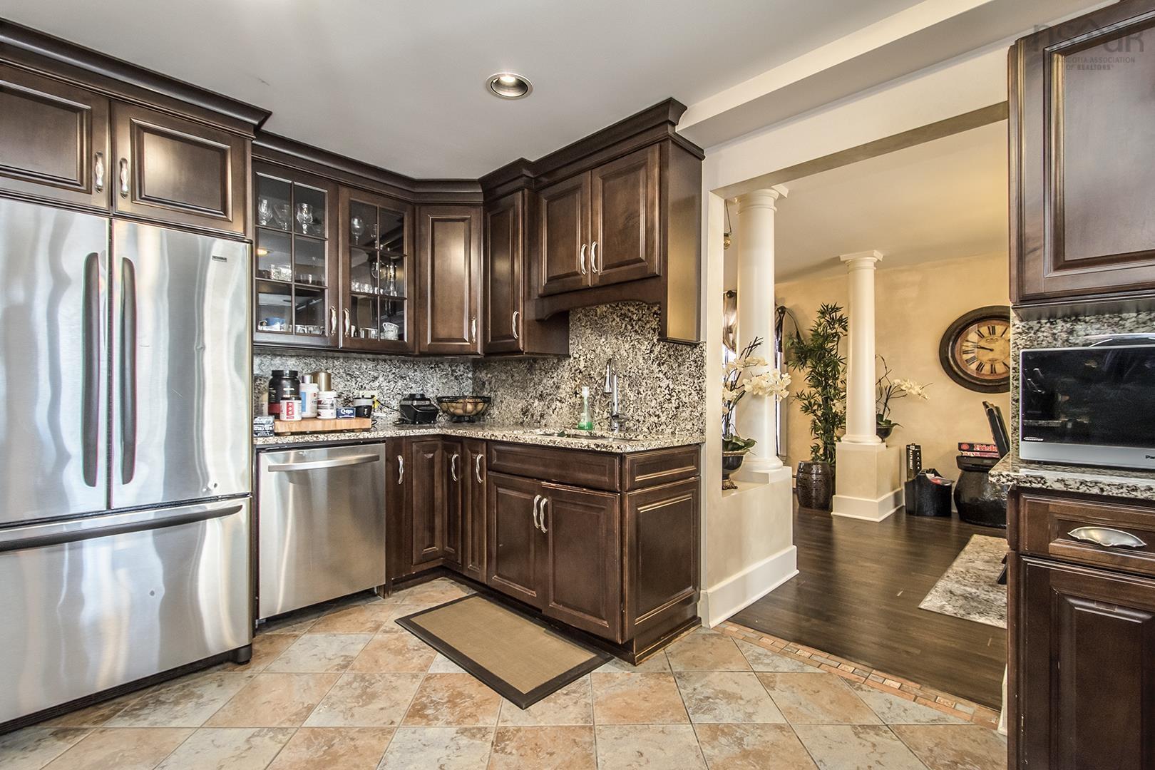 $1,595,900.00: 775 YOUNG Avenue, Halifax