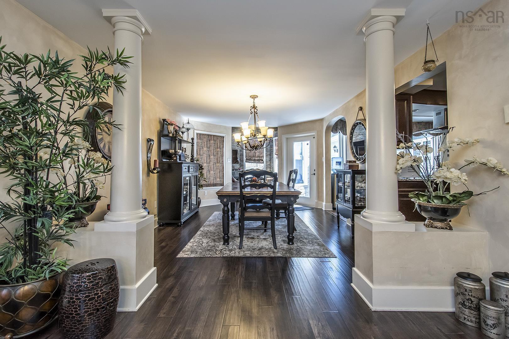 $1,595,900.00: 775 YOUNG Avenue, Halifax