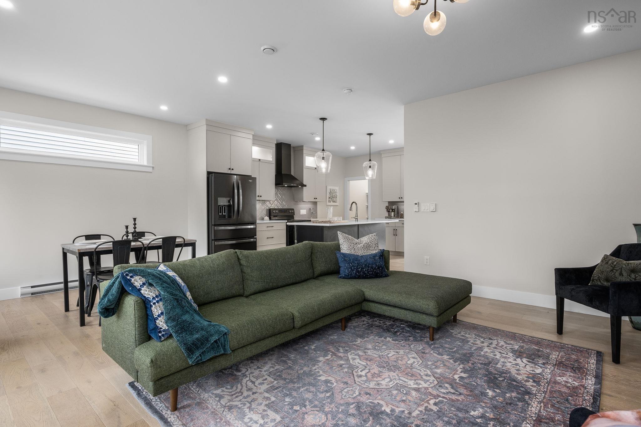 $785,000.00: 39 Amalfi Way, Timberlea