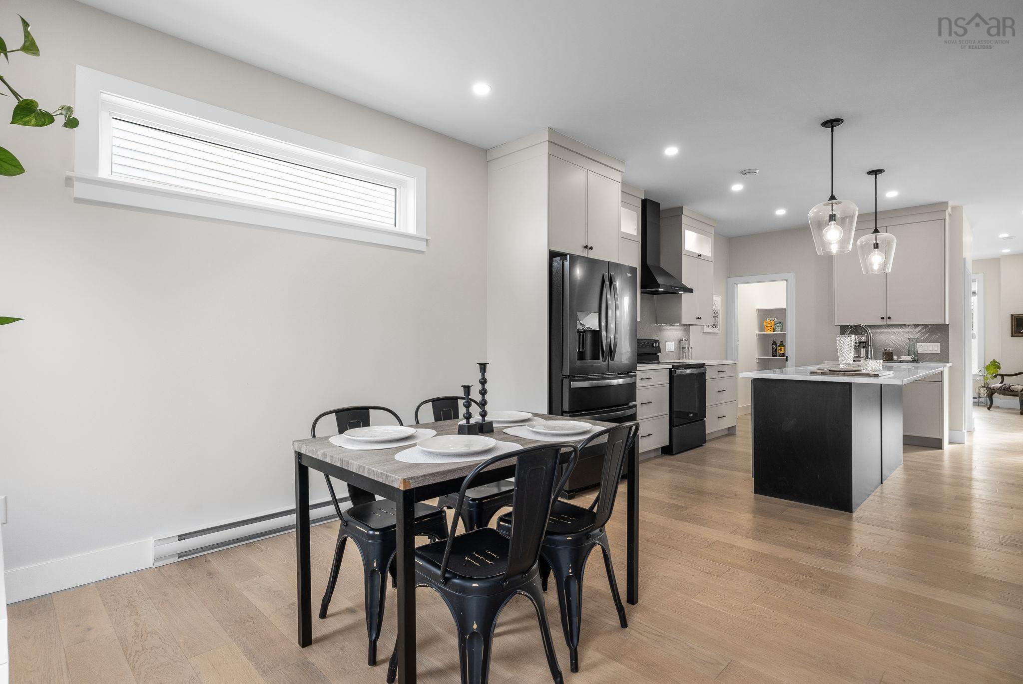 $785,000.00: 39 Amalfi Way, Timberlea