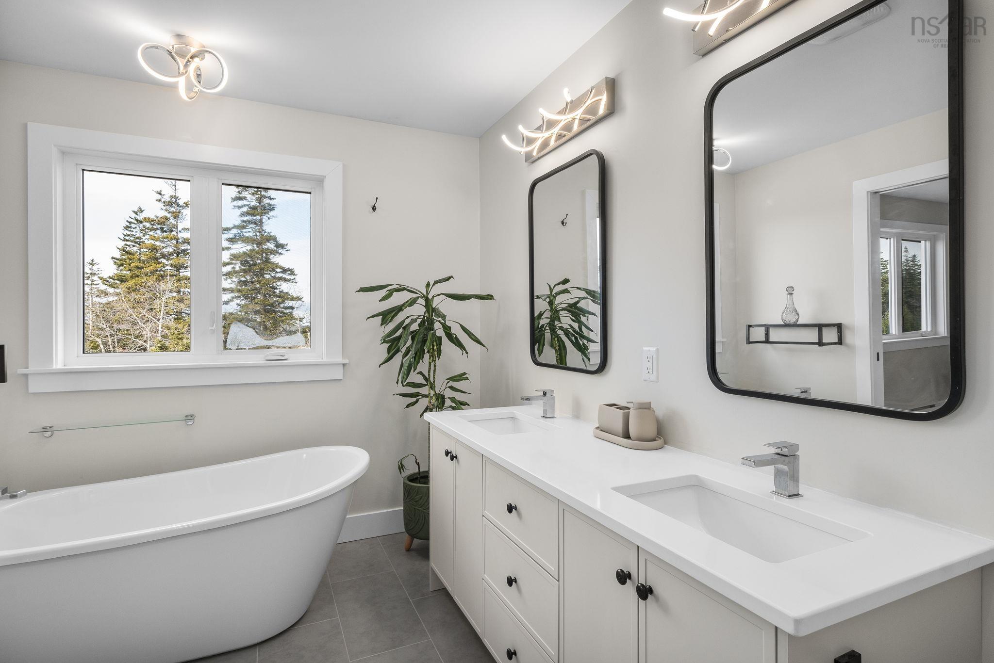 $785,000.00: 39 Amalfi Way, Timberlea