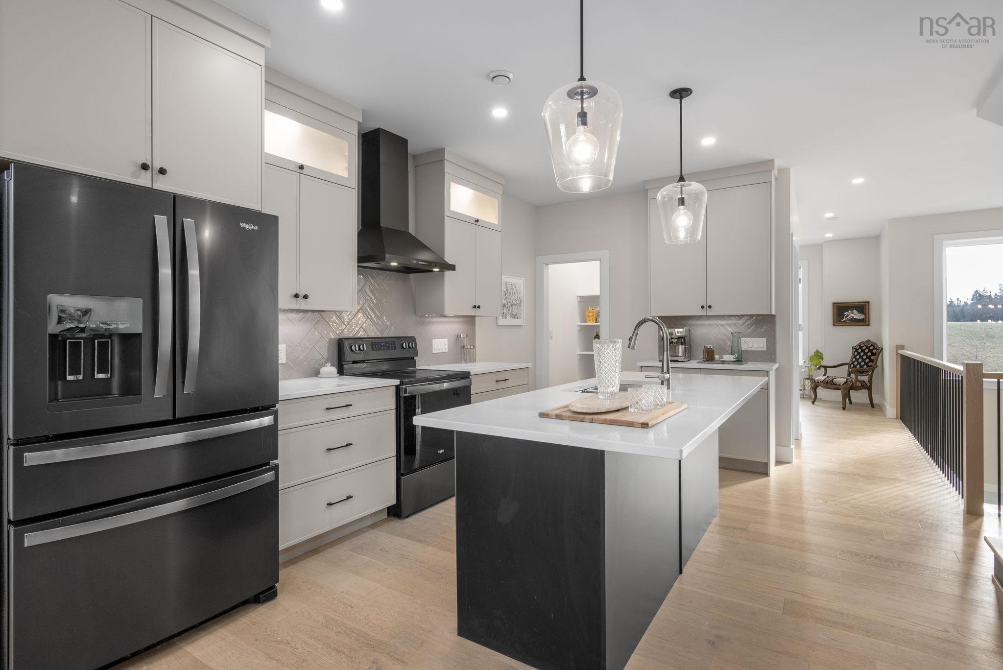 $785,000.00: 39 Amalfi Way, Timberlea