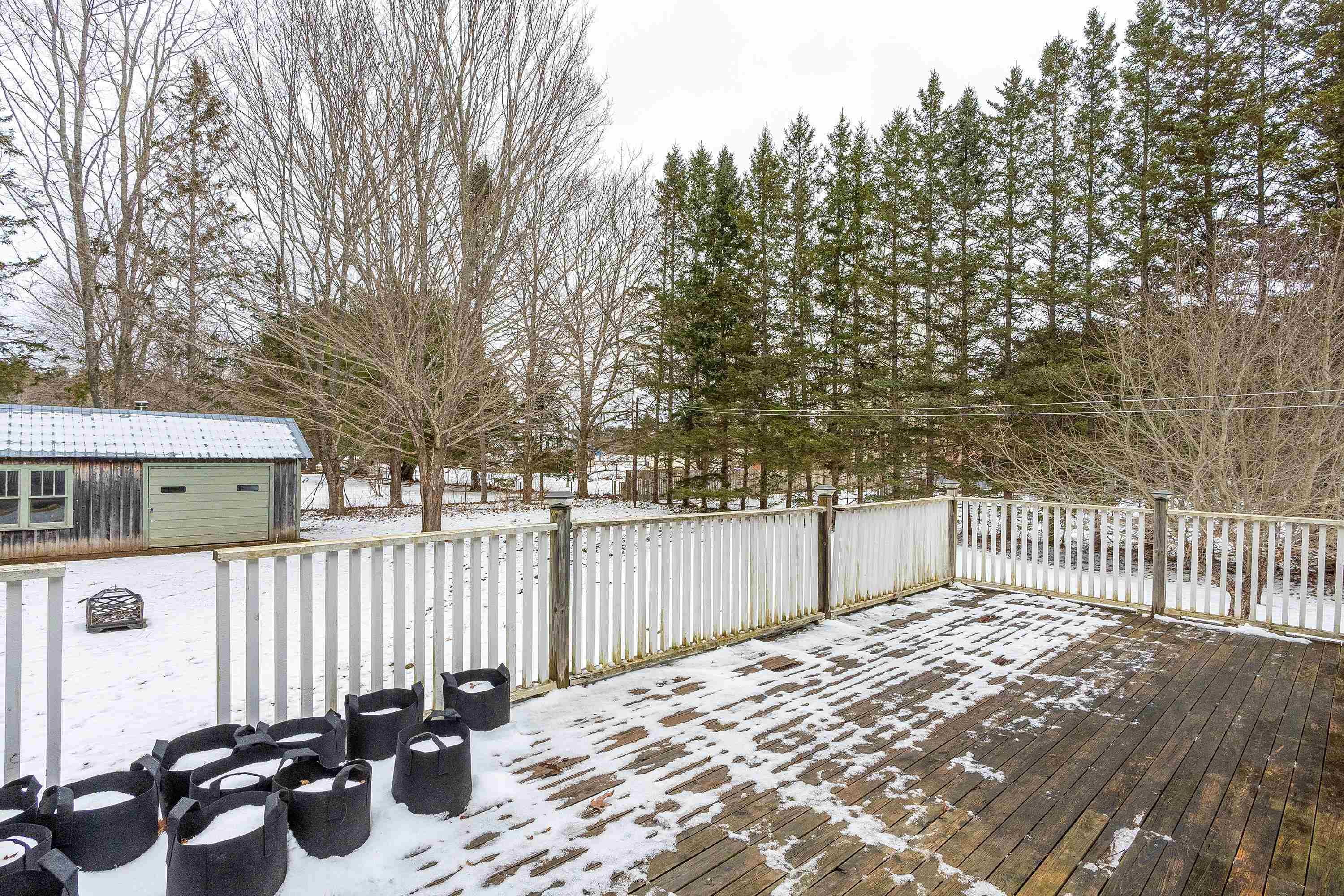 $374,900.00: 43 Hemlock Drive, Meadowvale