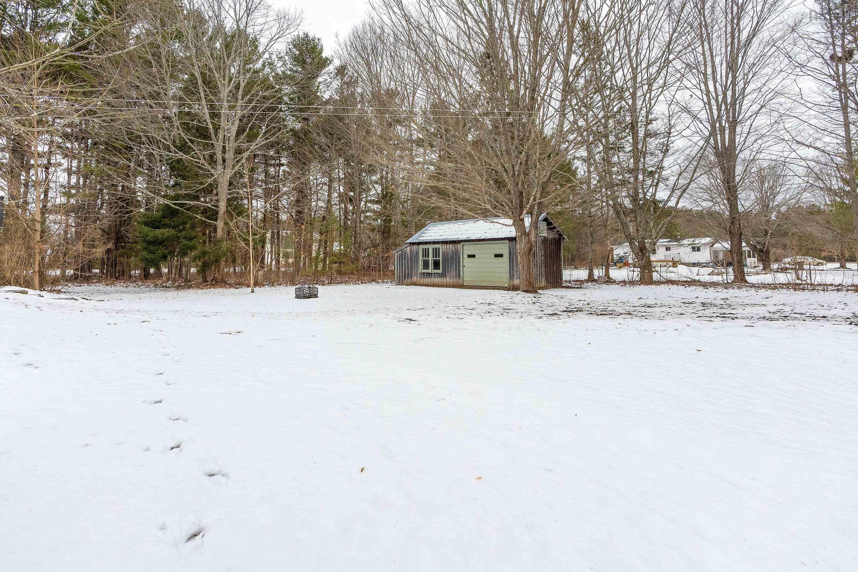 $374,900.00: 43 Hemlock Drive, Meadowvale