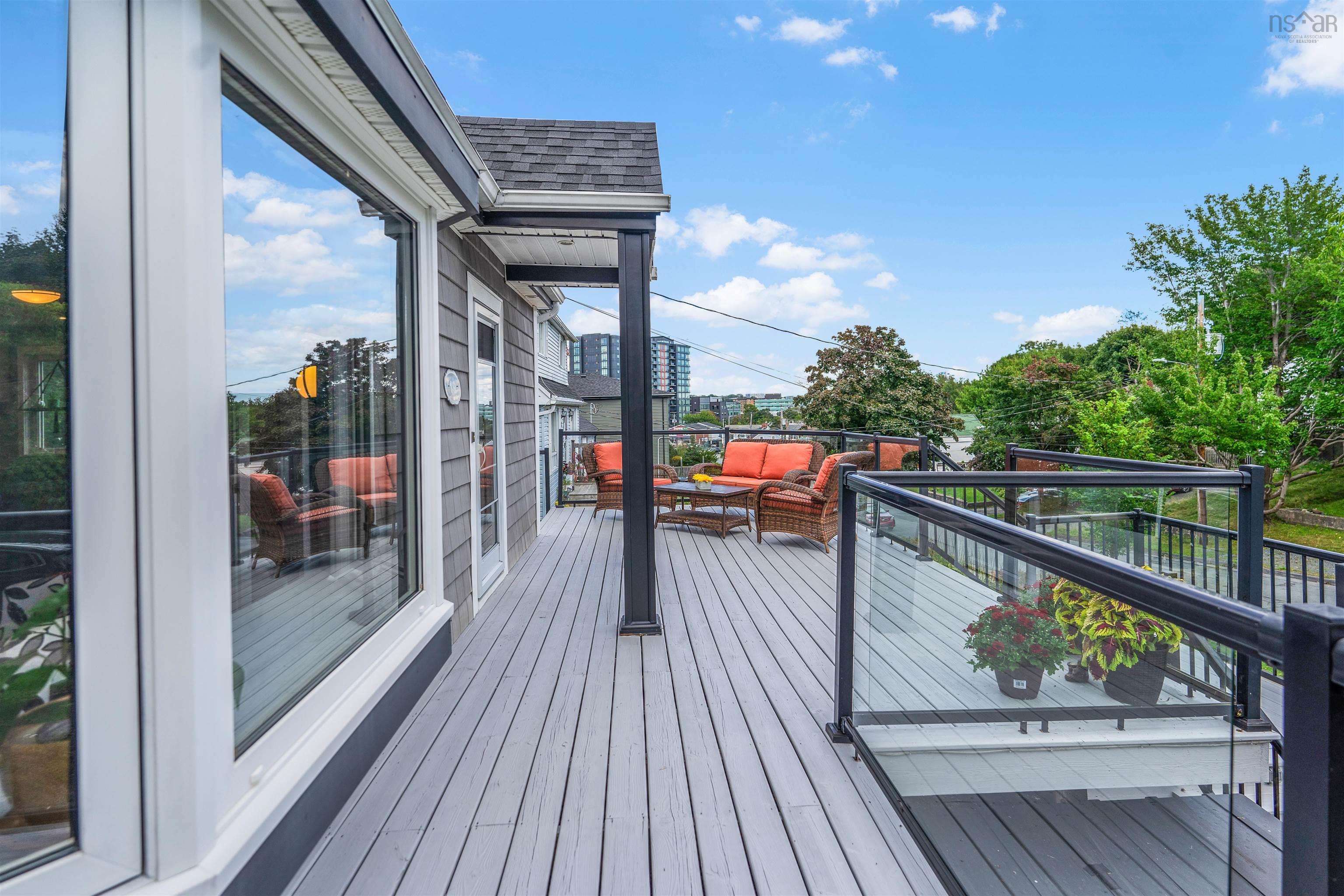 $750,000.00: 19 Central Avenue, Halifax