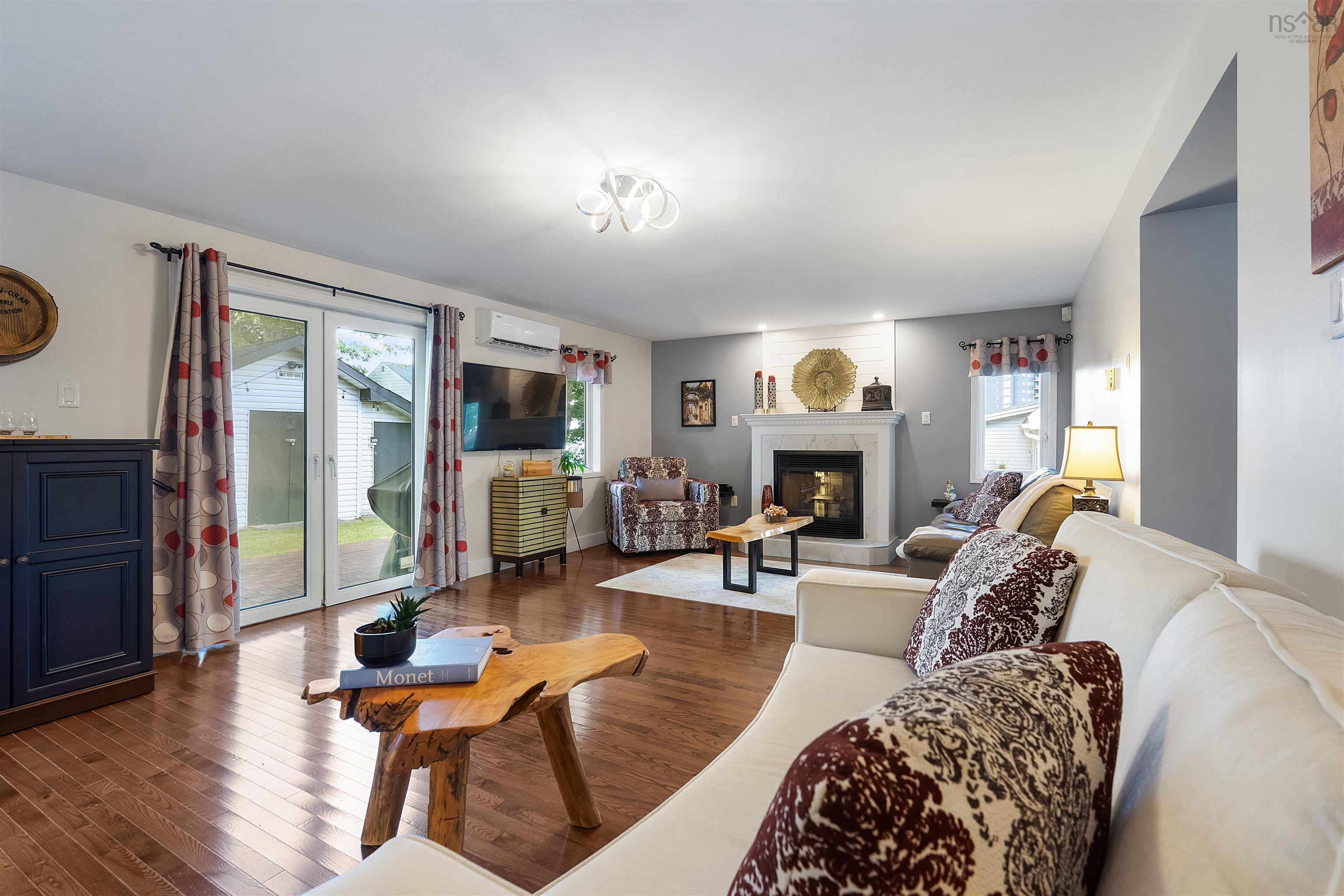 $750,000.00: 19 Central Avenue, Halifax