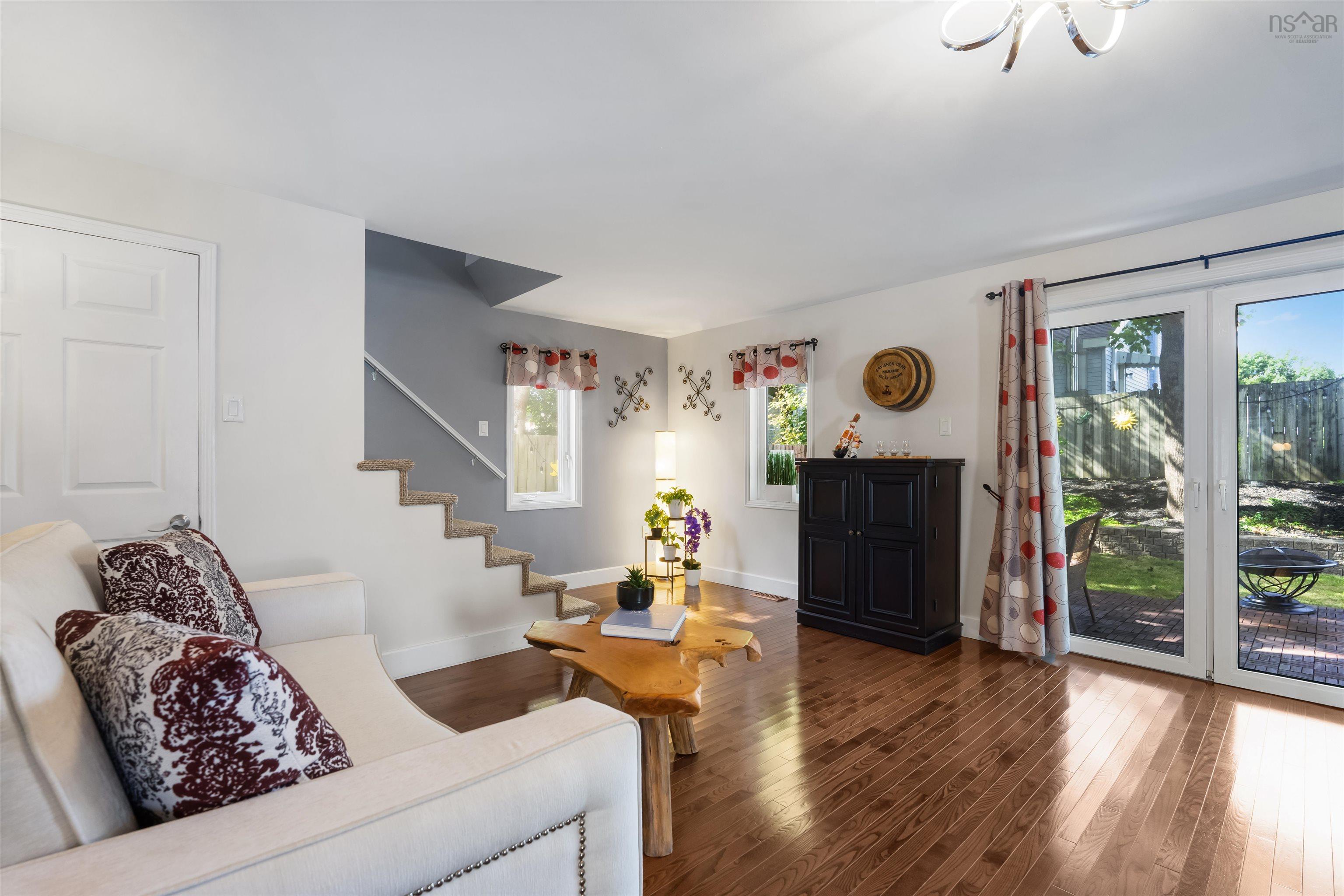 $750,000.00: 19 Central Avenue, Halifax