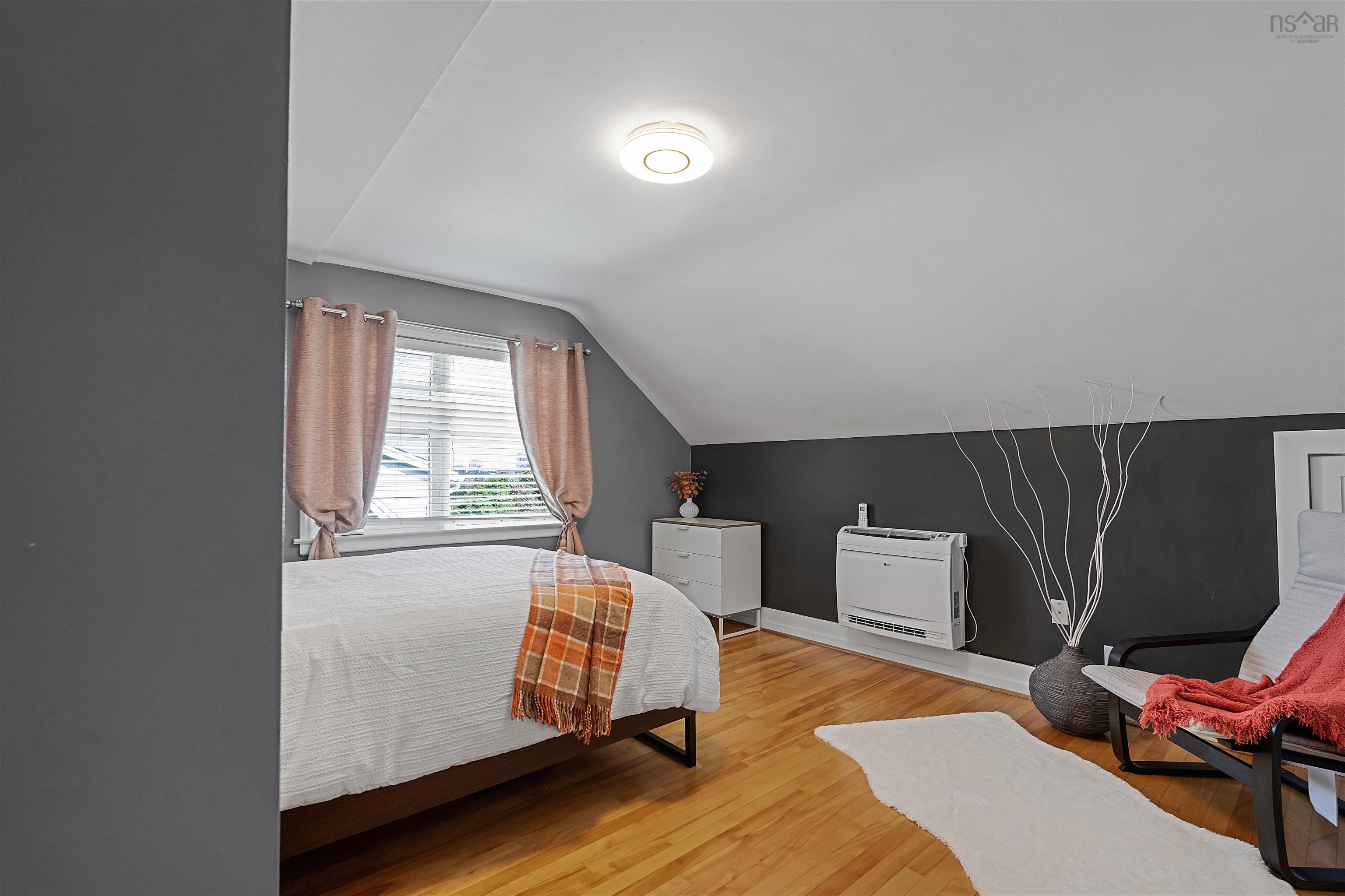 $750,000.00: 19 Central Avenue, Halifax