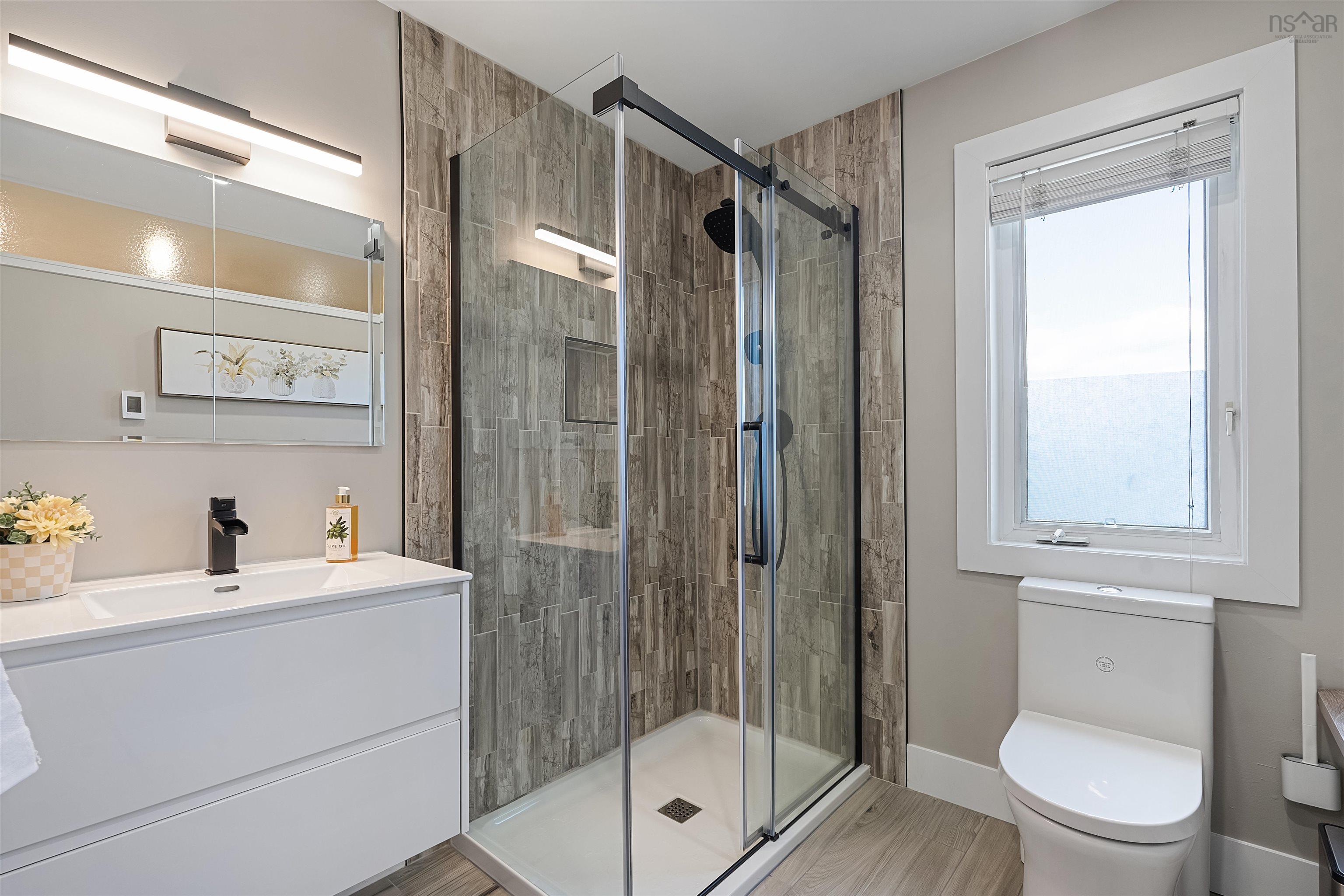 $750,000.00: 19 Central Avenue, Halifax