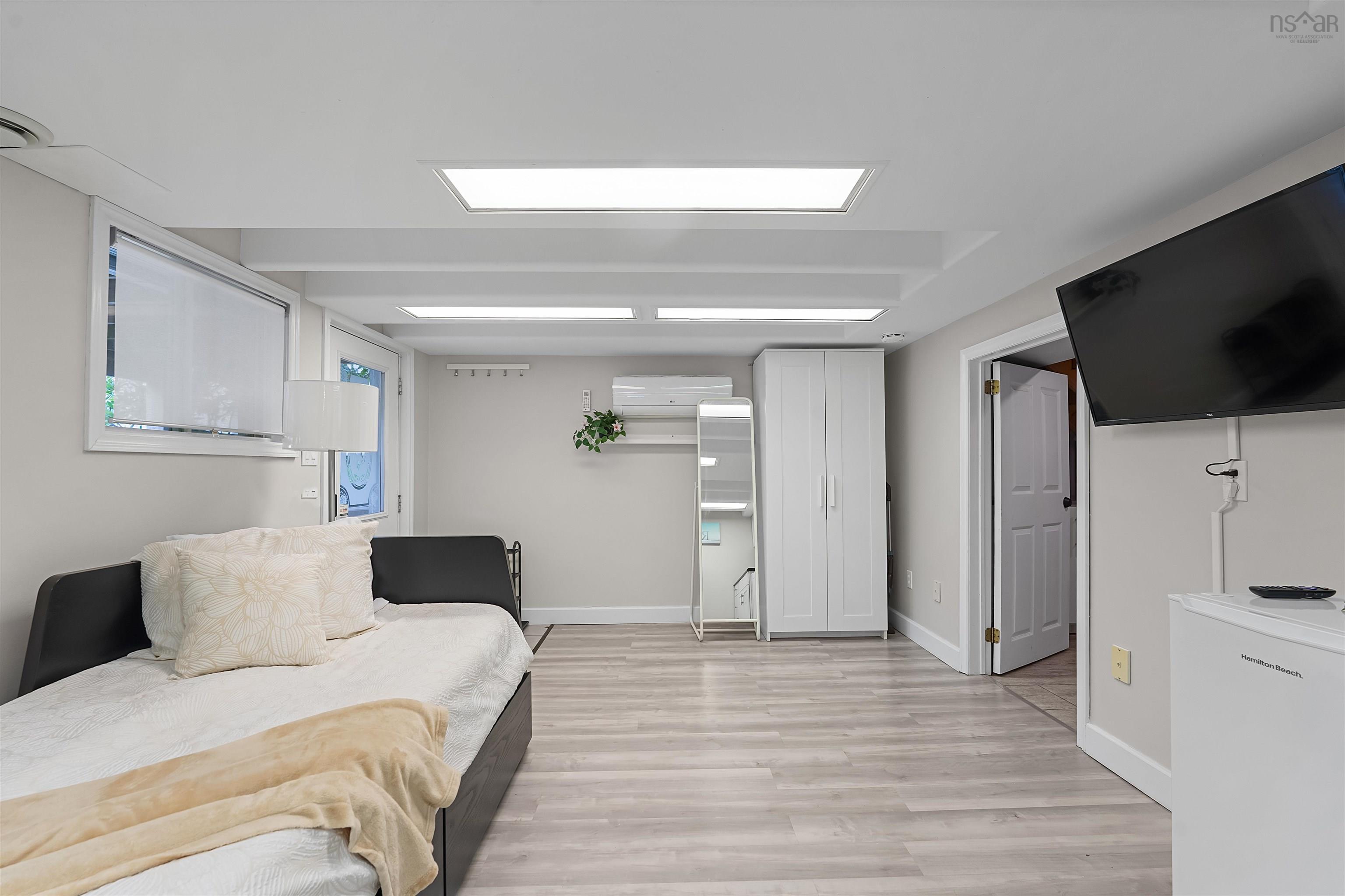 $750,000.00: 19 Central Avenue, Halifax