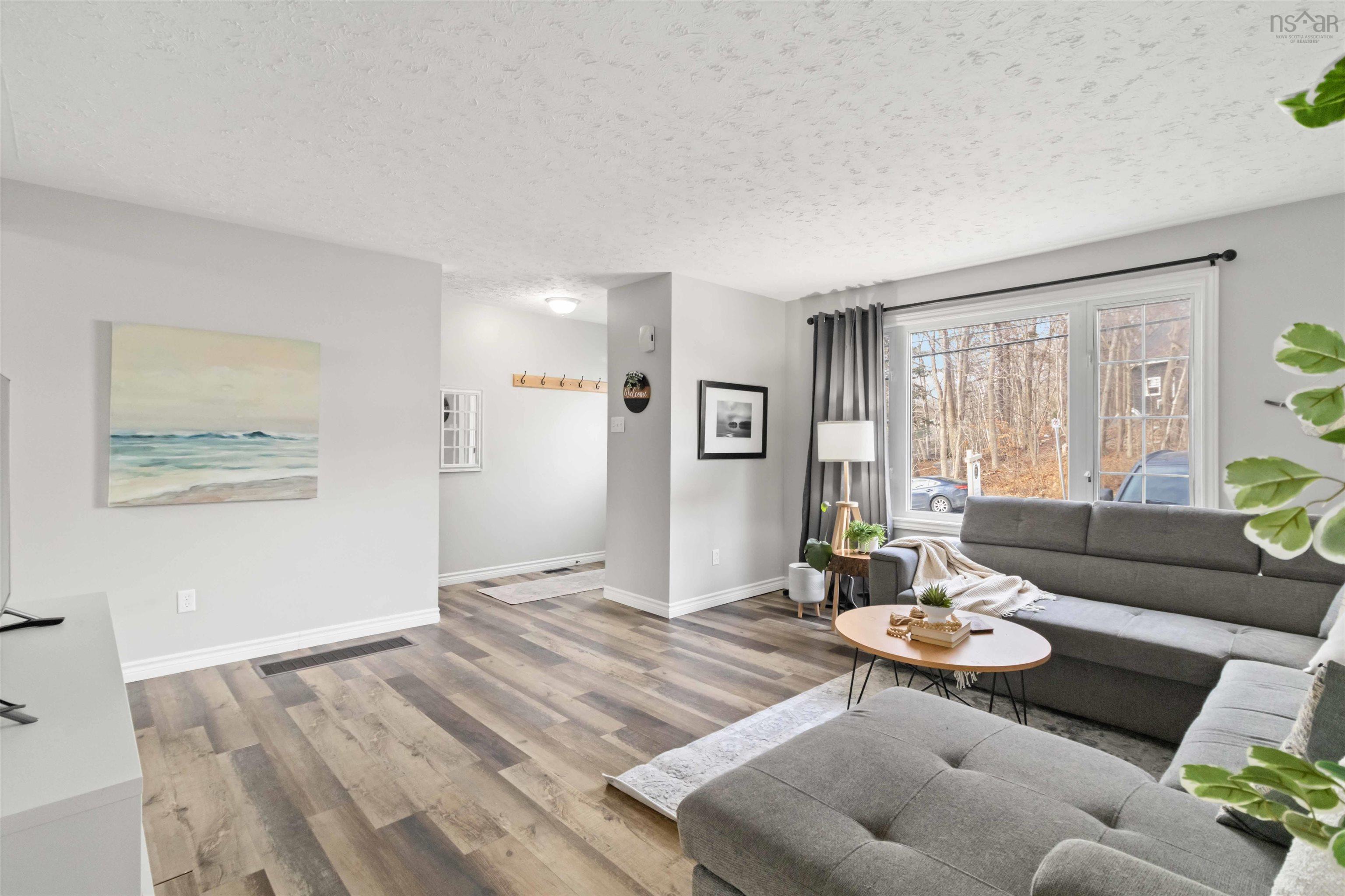 $399,900.00: 35 Rankin Drive, Lower Sackville