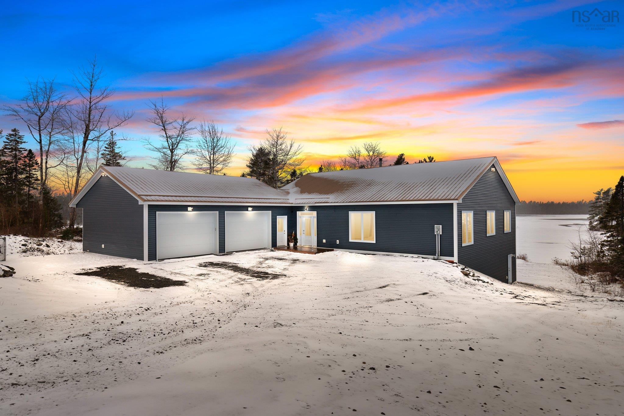 $1,199,900.00: 34 256 Heritage Way, East Uniacke