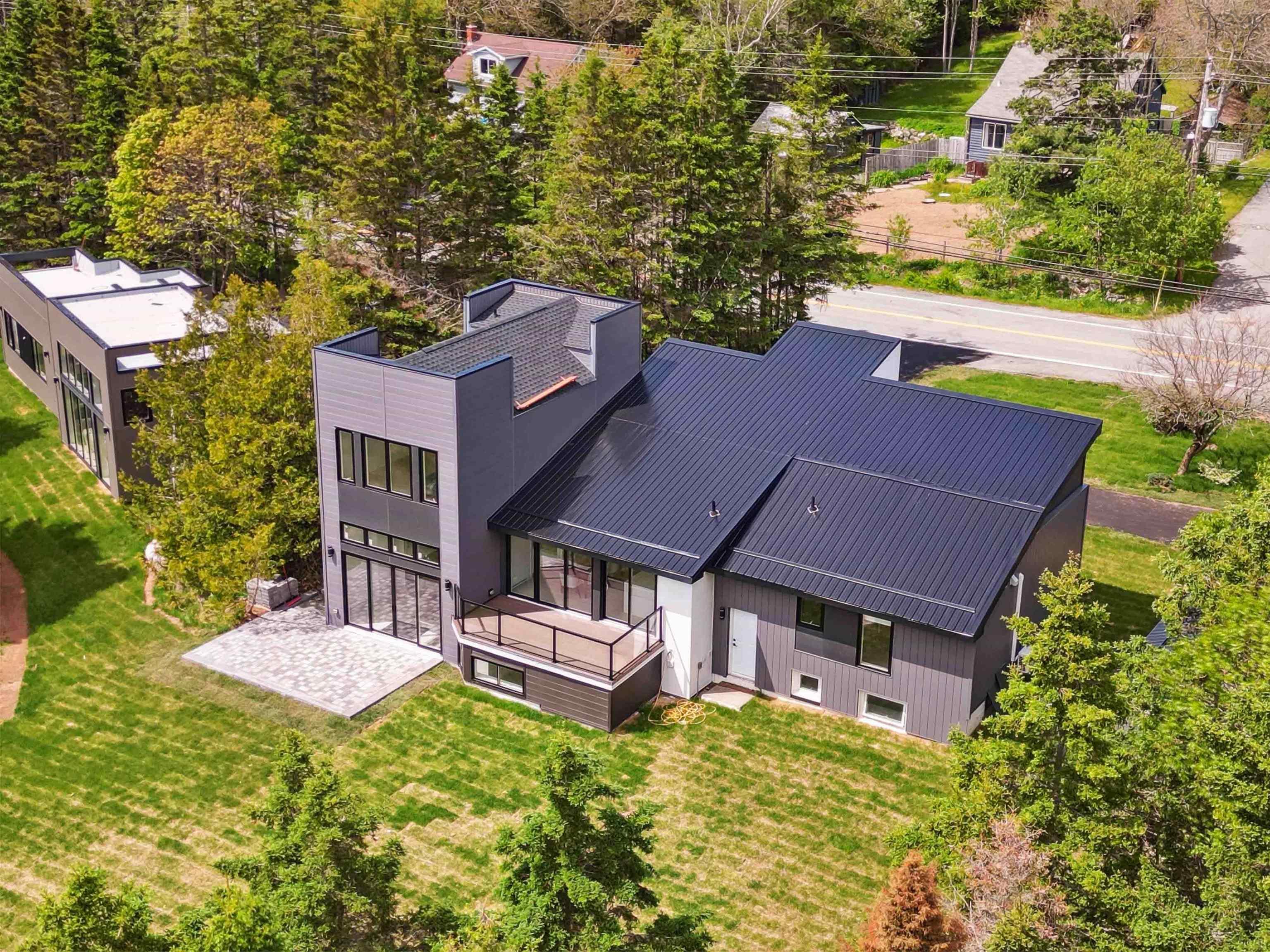 $1,950,000.00: 3432/3434 Prospect Road, Whites Lake