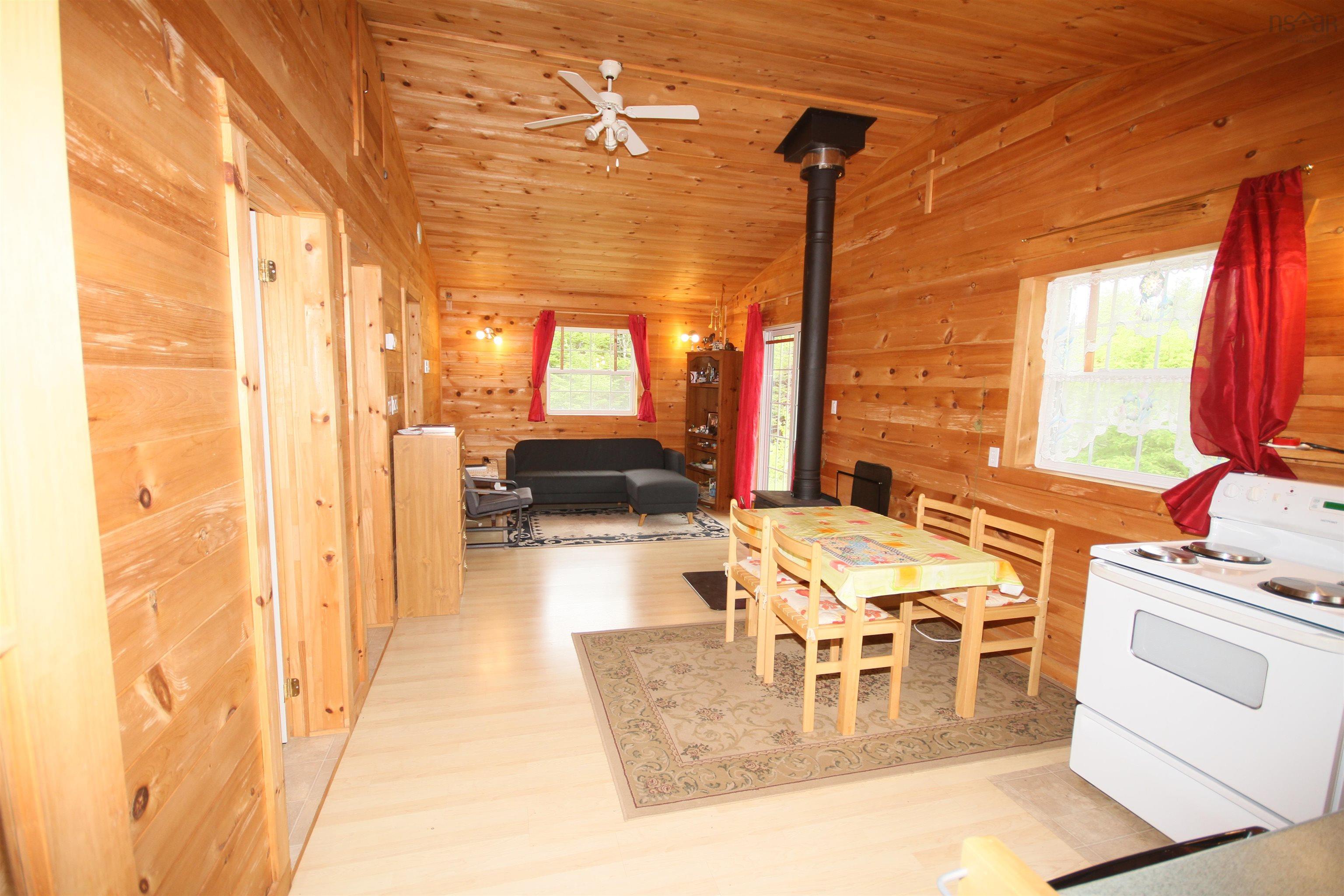 $199,900.00: 109 Cenotaph Road, Glenora