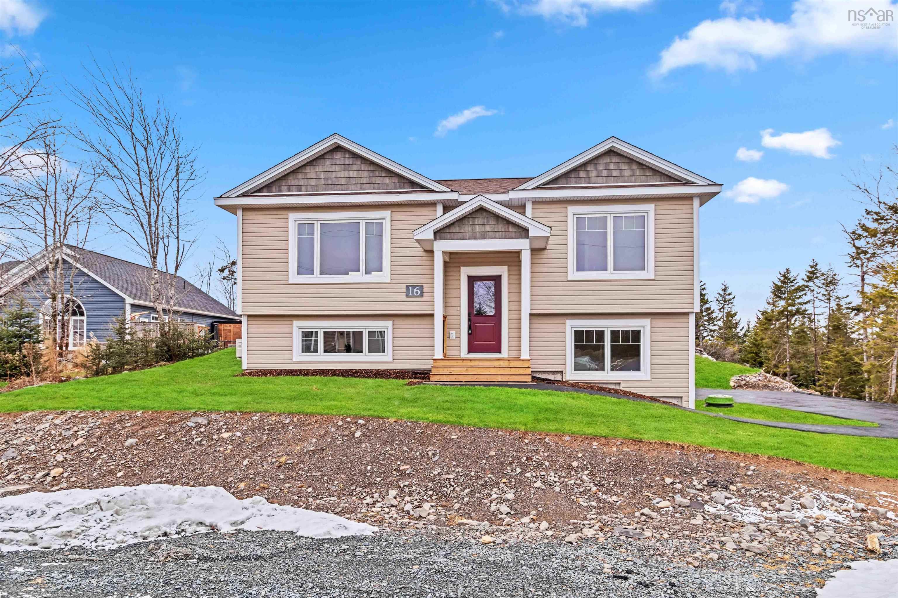 $563,900.00: 16 Coralberry, Porters Lake
