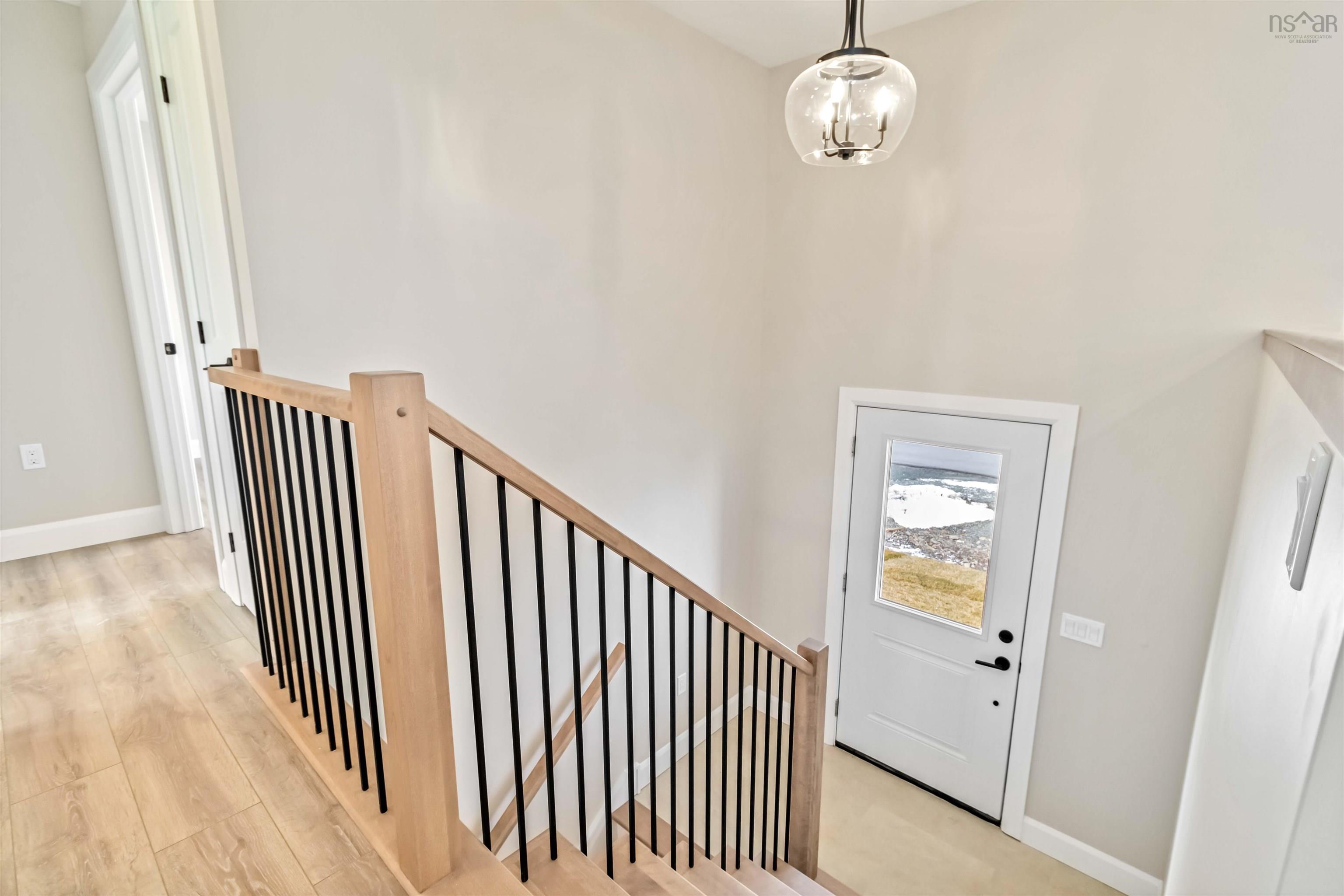$563,900.00: 16 Coralberry, Porters Lake