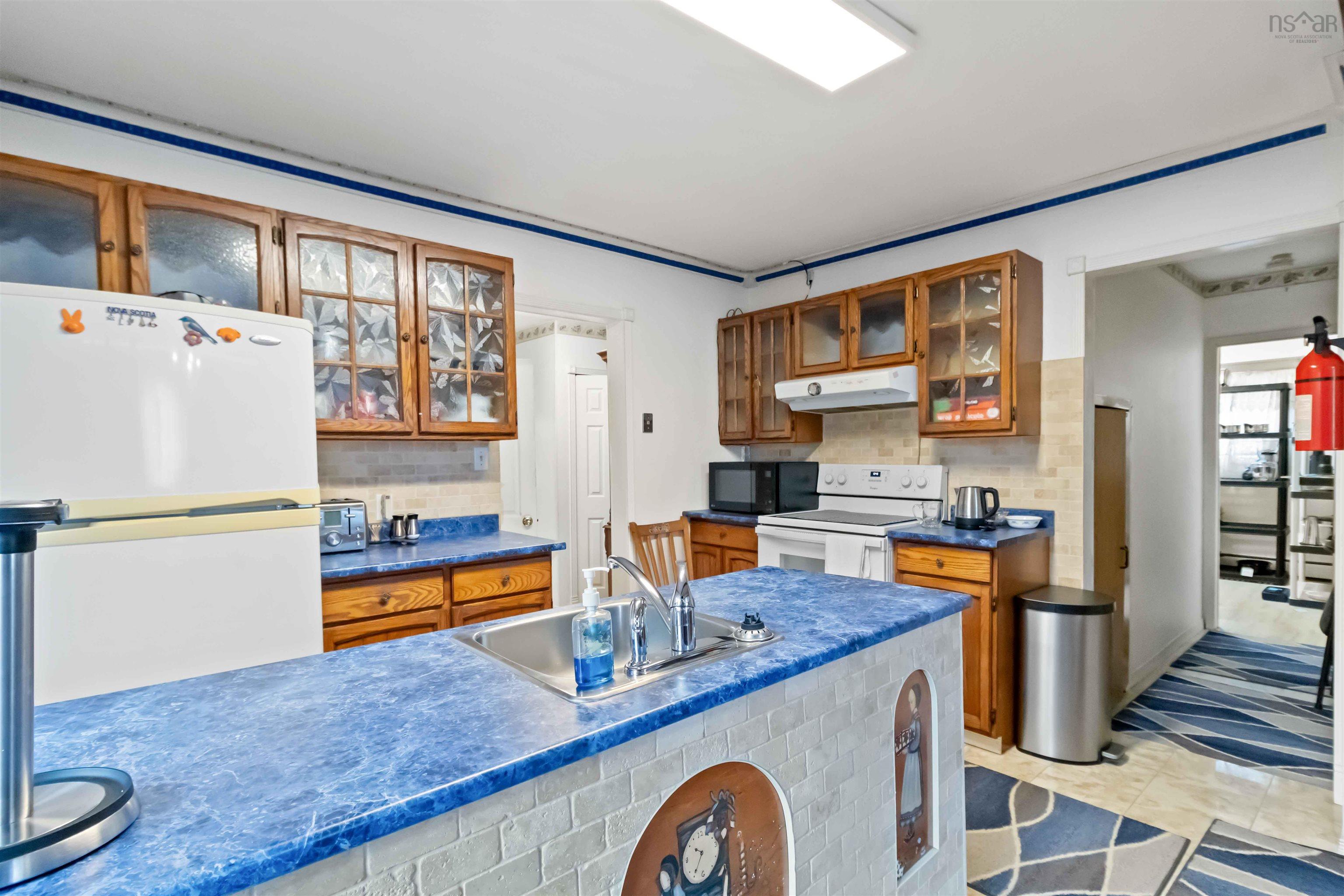 $399,900.00: 2725 Old Sambro Road, Williamswood