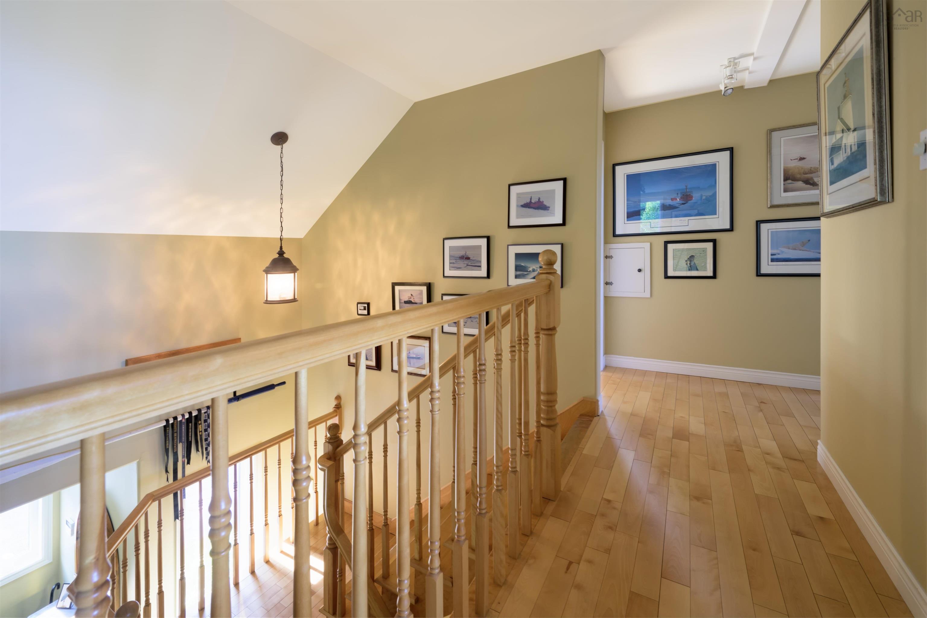 $999,000.00: 55 Lintlops Road, Murphy Cove