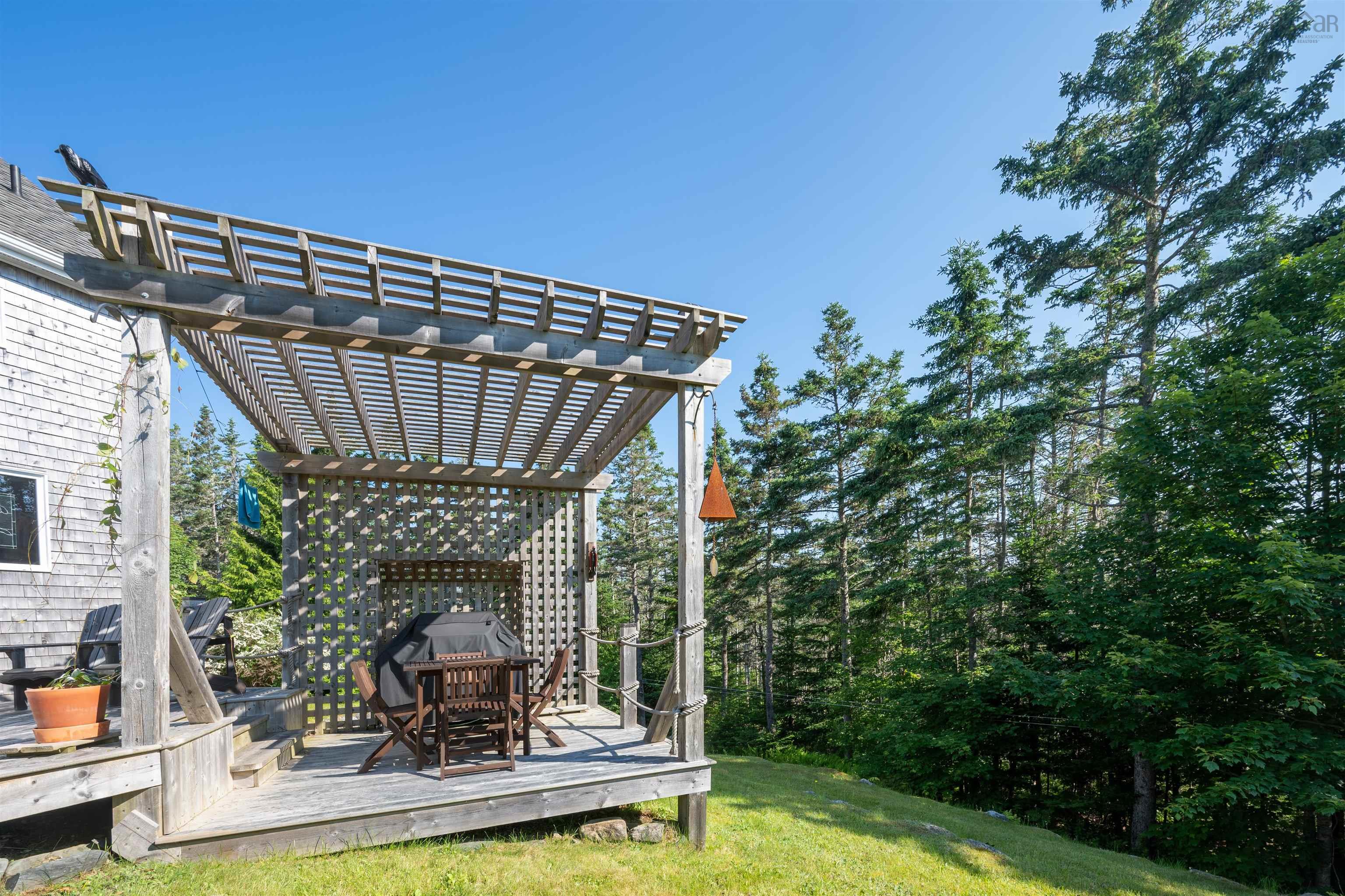 $999,000.00: 55 Lintlops Road, Murphy Cove