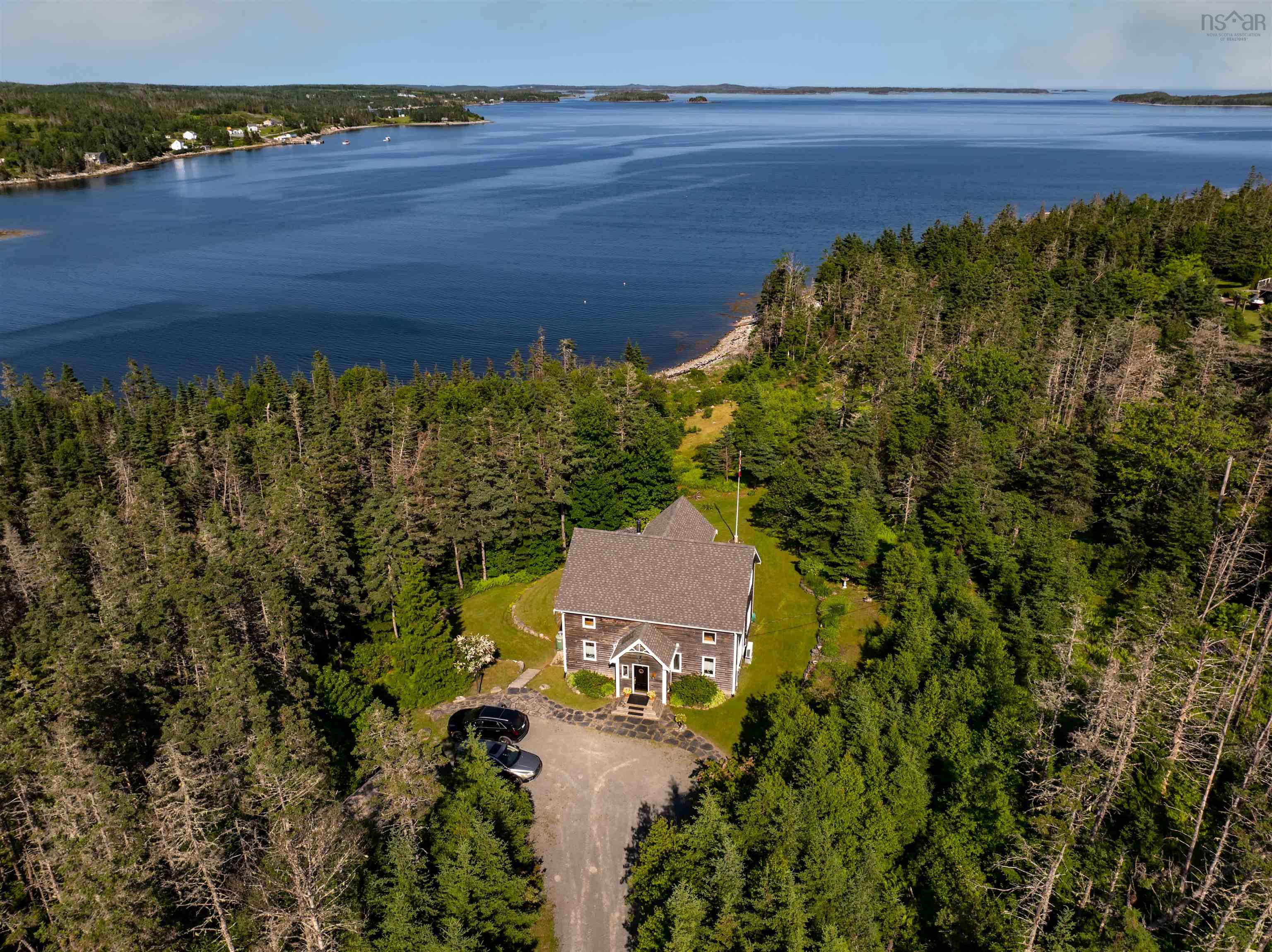 $999,000.00: 55 Lintlops Road, Murphy Cove