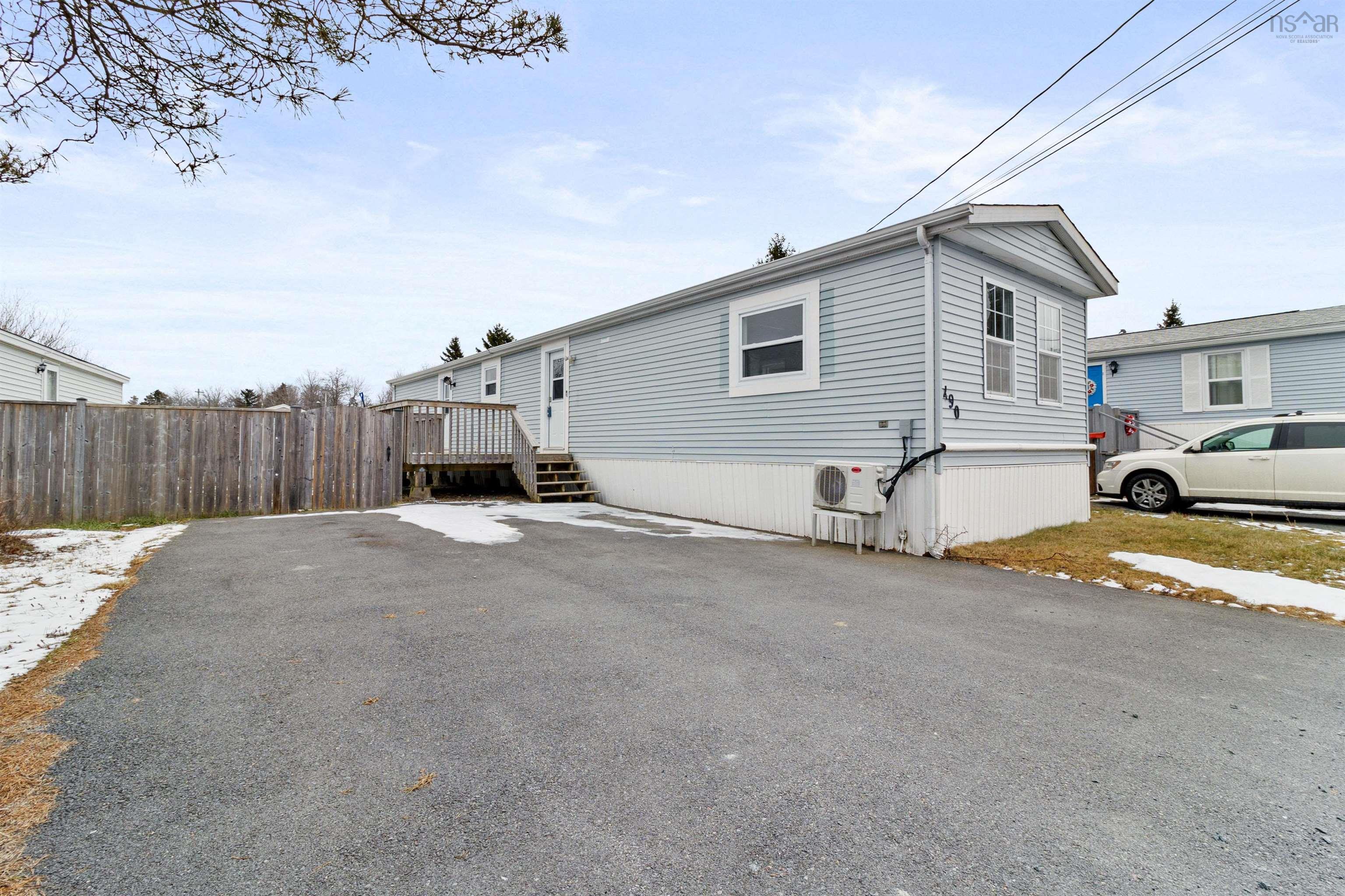 490 Glen Rise Drive, Beaver Bank, NS (MLS® 202500973)