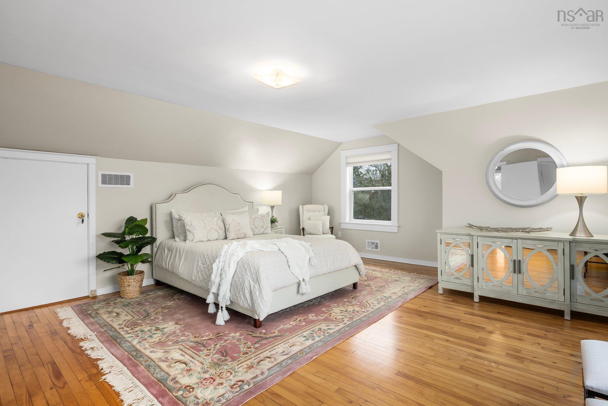 $1,249,000.00: 6138 & 6140 Inglis Street, Halifax