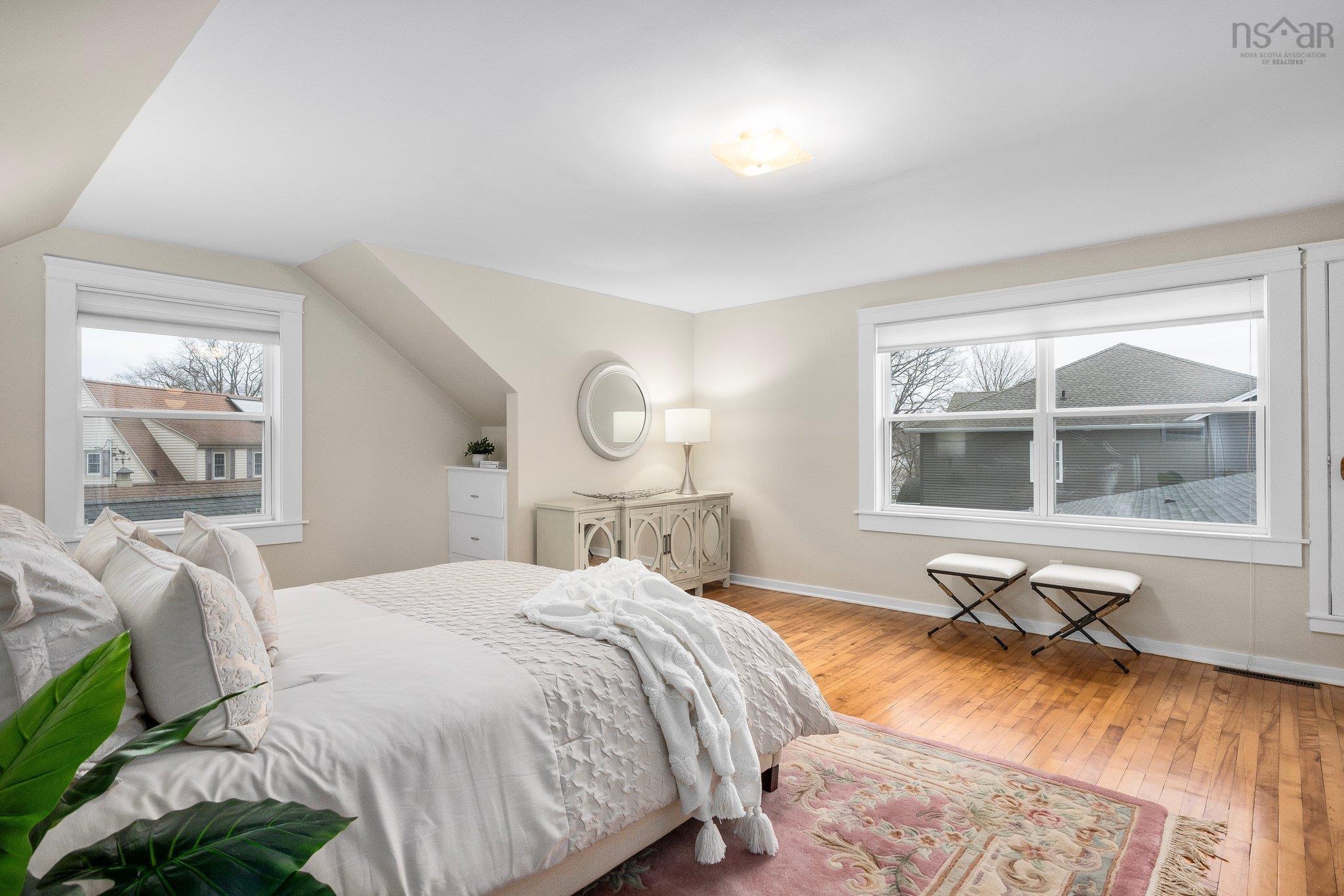 $1,249,000.00: 6138 & 6140 Inglis Street, Halifax