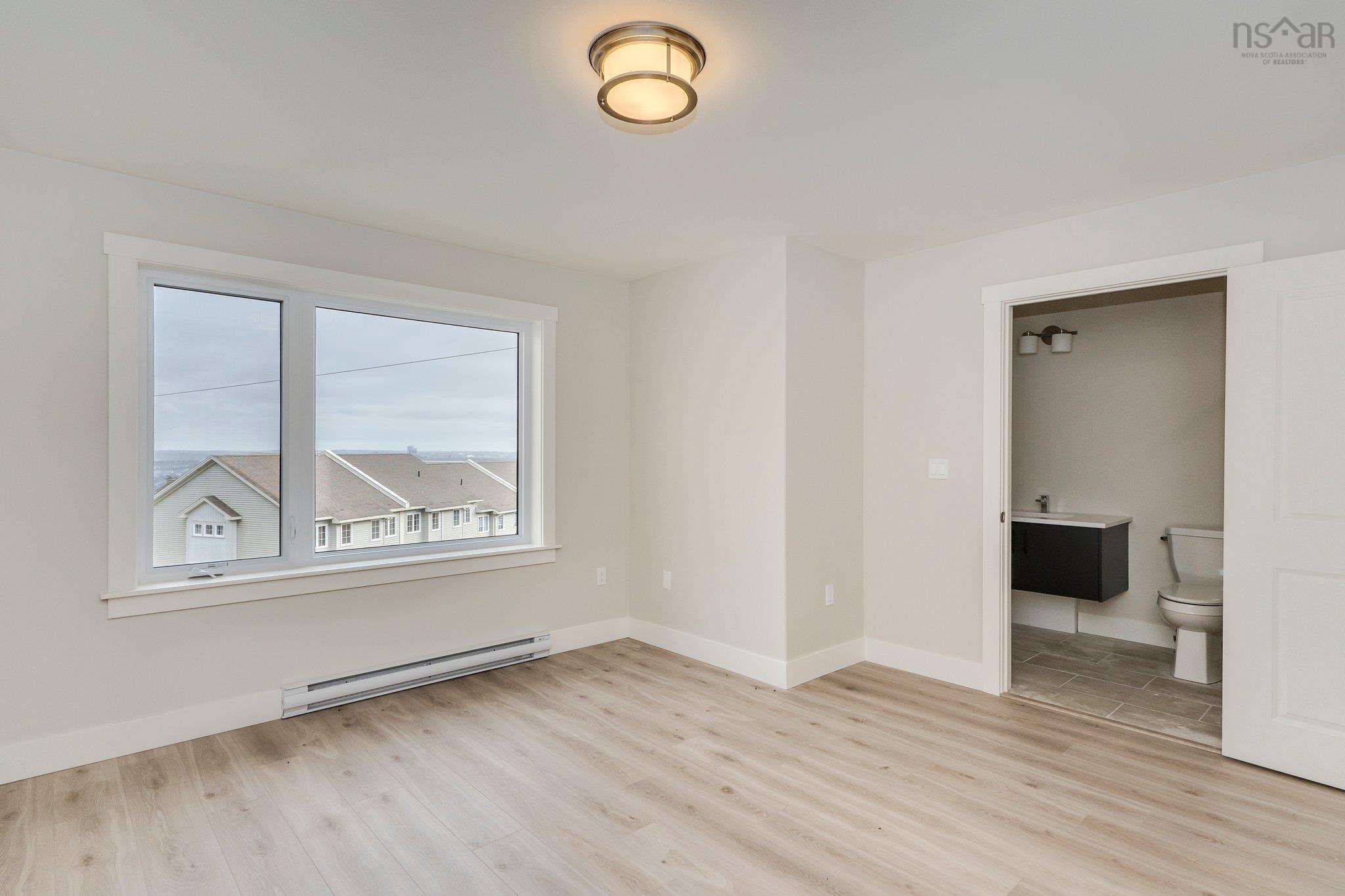 $799,900.00: 11 Viewcrest Drive, Halifax