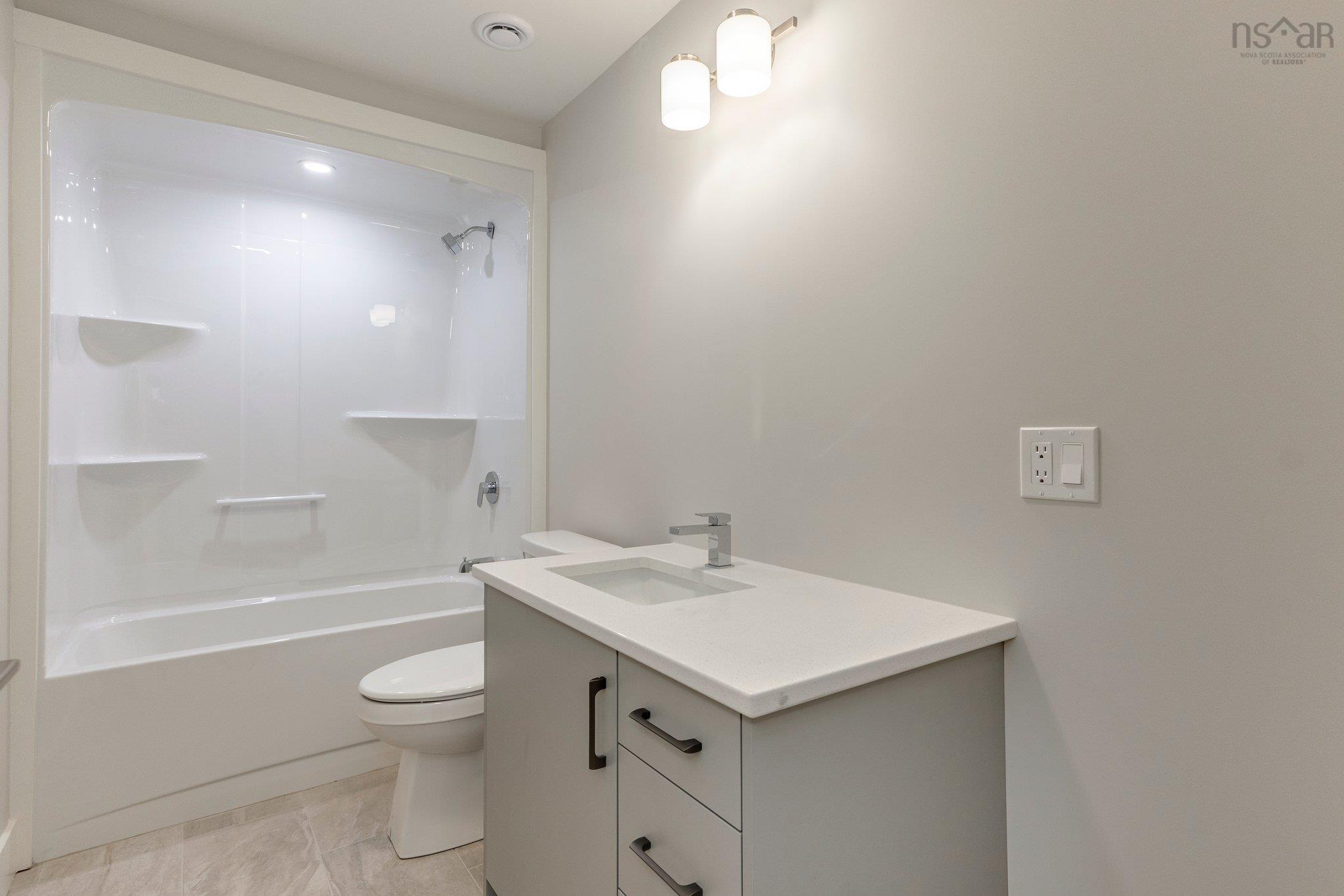 $799,900.00: 11 Viewcrest Drive, Halifax