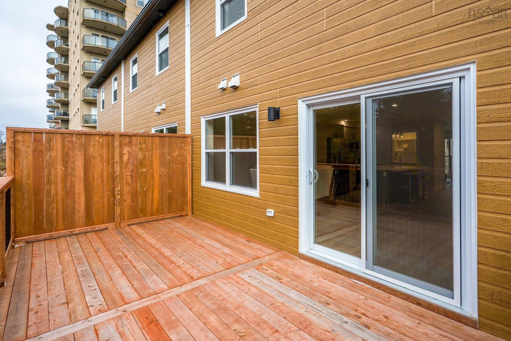 $799,900.00: 11 Viewcrest Drive, Halifax