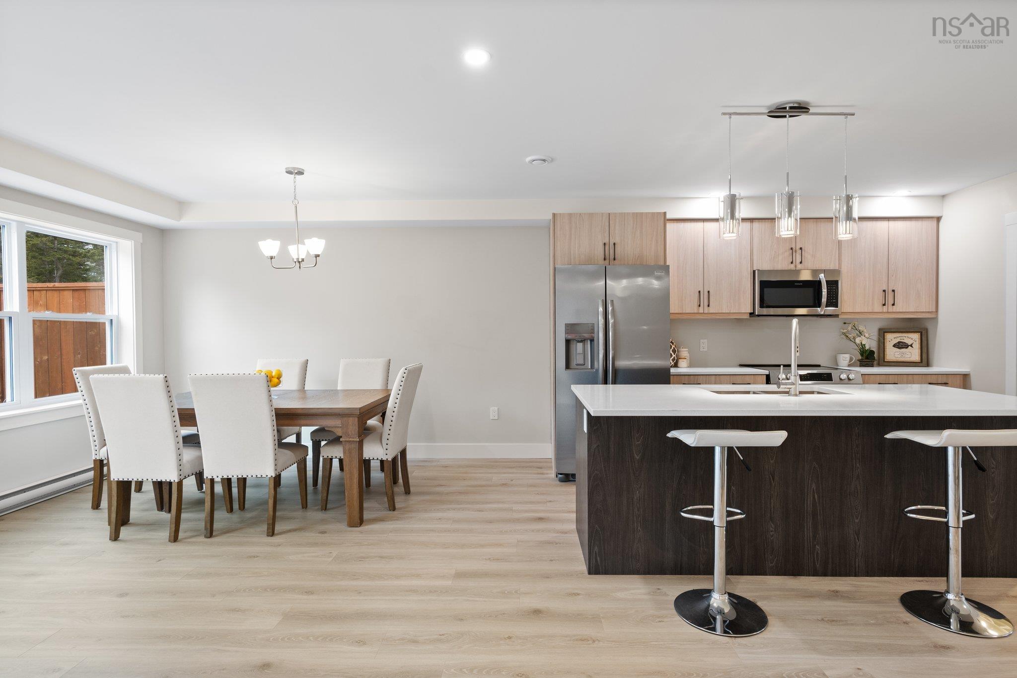 $799,900.00: 11 Viewcrest Drive, Halifax