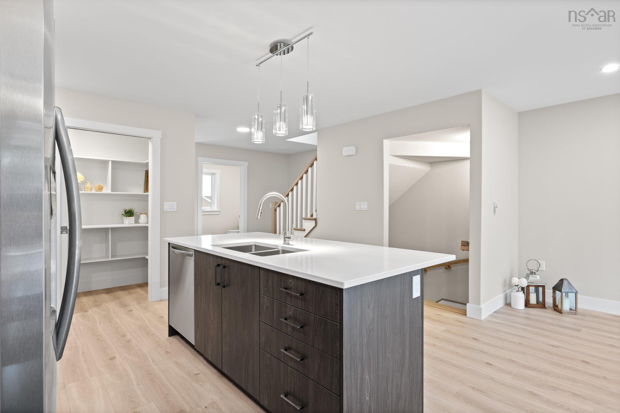 $794,900.00: 9 Viewcrest Drive, Halifax