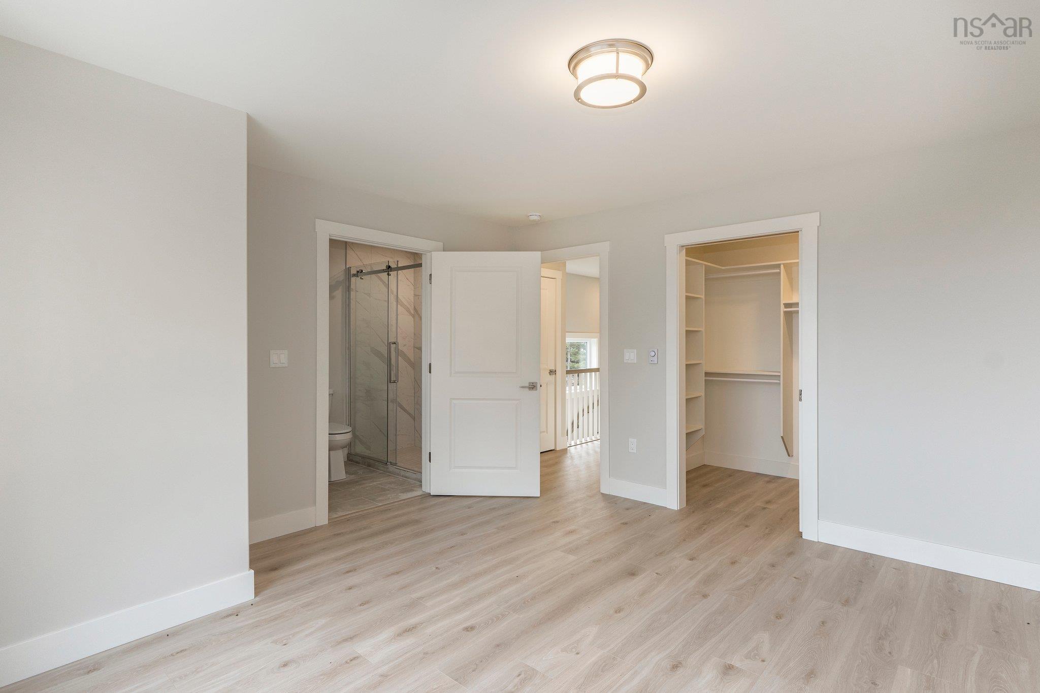 $794,900.00: 9 Viewcrest Drive, Halifax