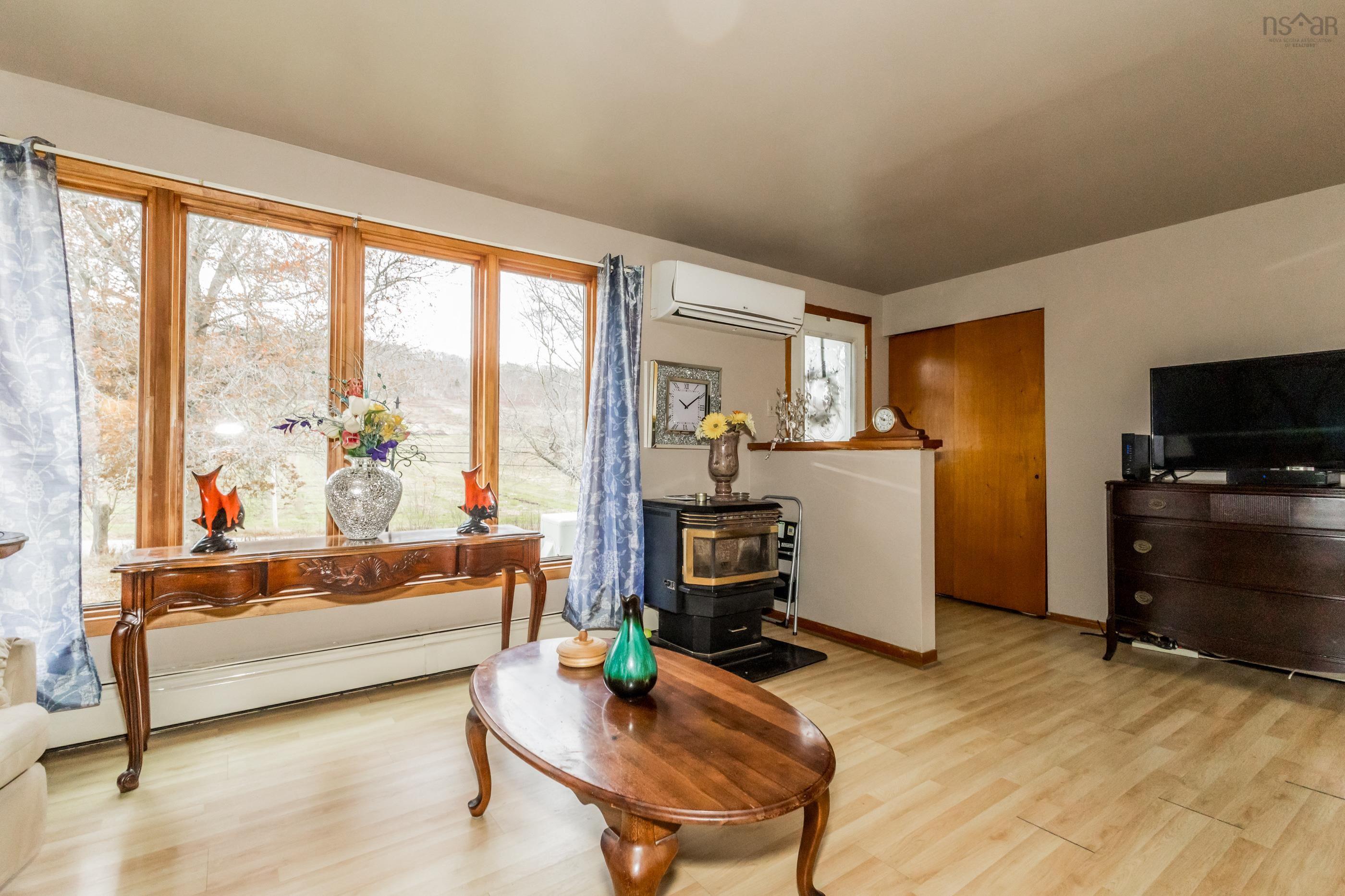 $474,900.00: 2214 White Rock Road, Gaspereau