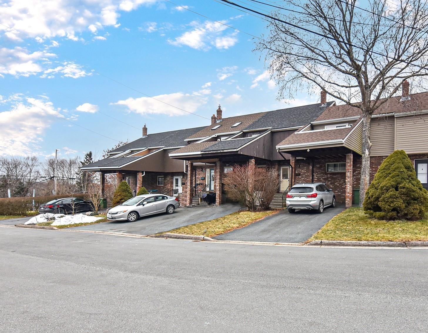 $399,000.00: 9 Hillsburn Court, Dartmouth