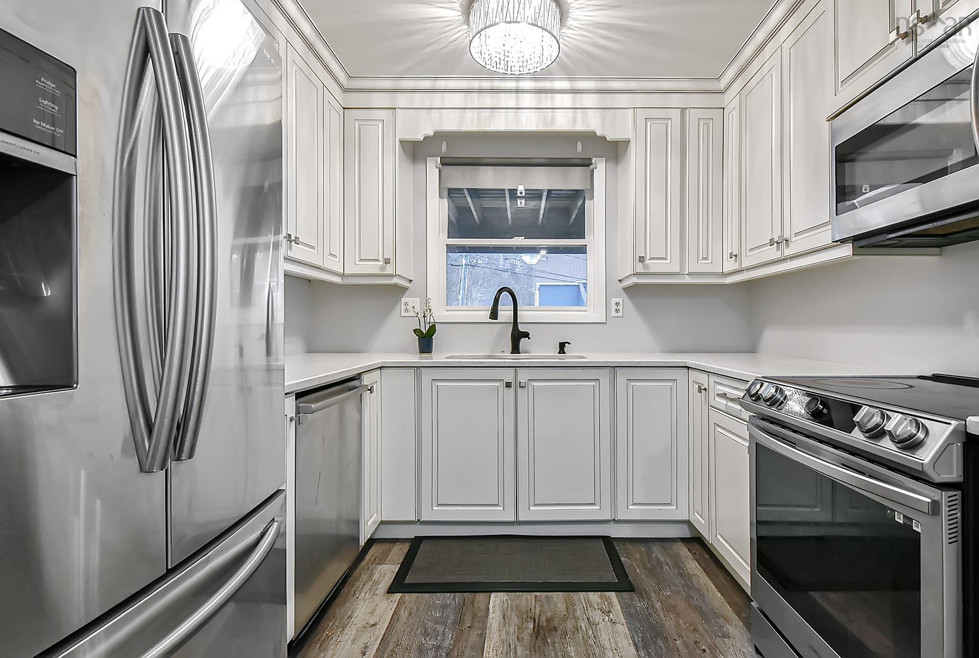 $399,000.00: 9 Hillsburn Court, Dartmouth