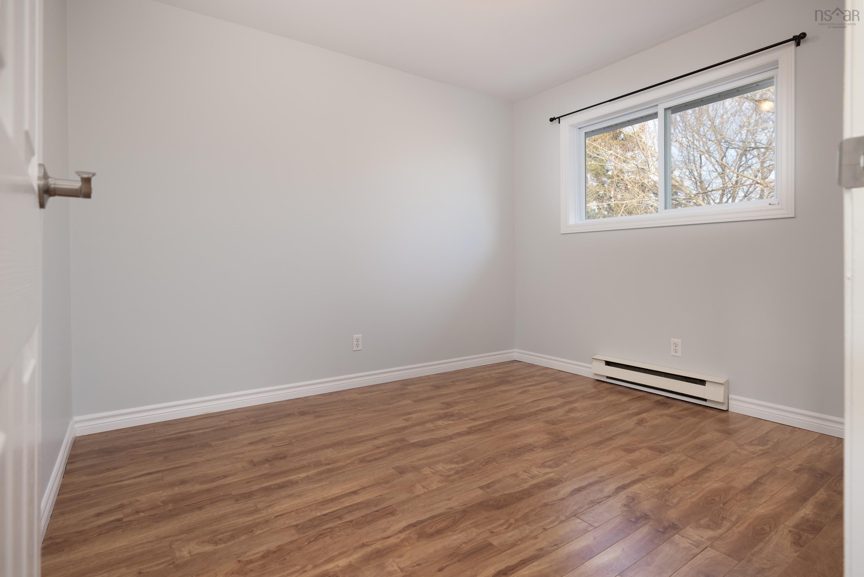 $399,900.00: 14 Valkyrie Crescent, Dartmouth
