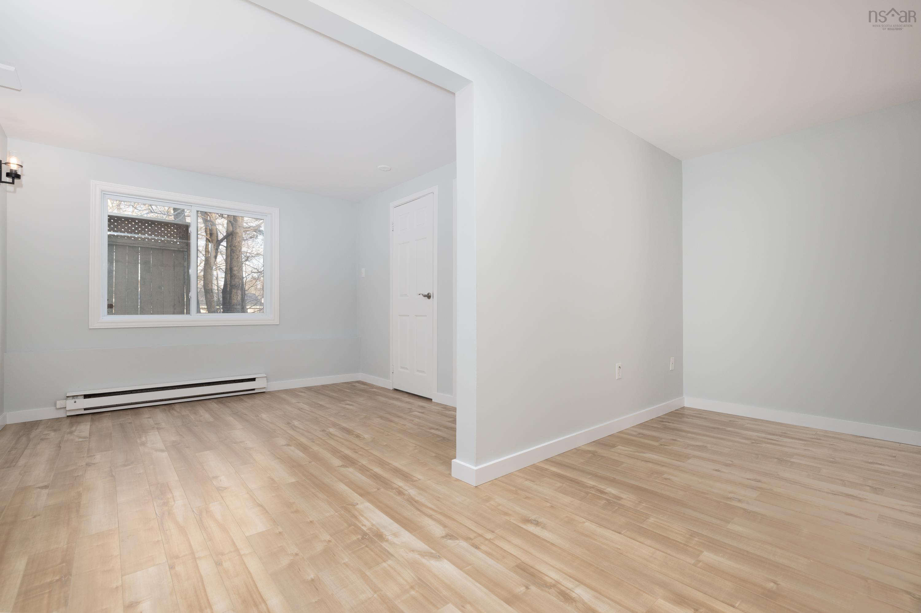 $399,900.00: 14 Valkyrie Crescent, Dartmouth