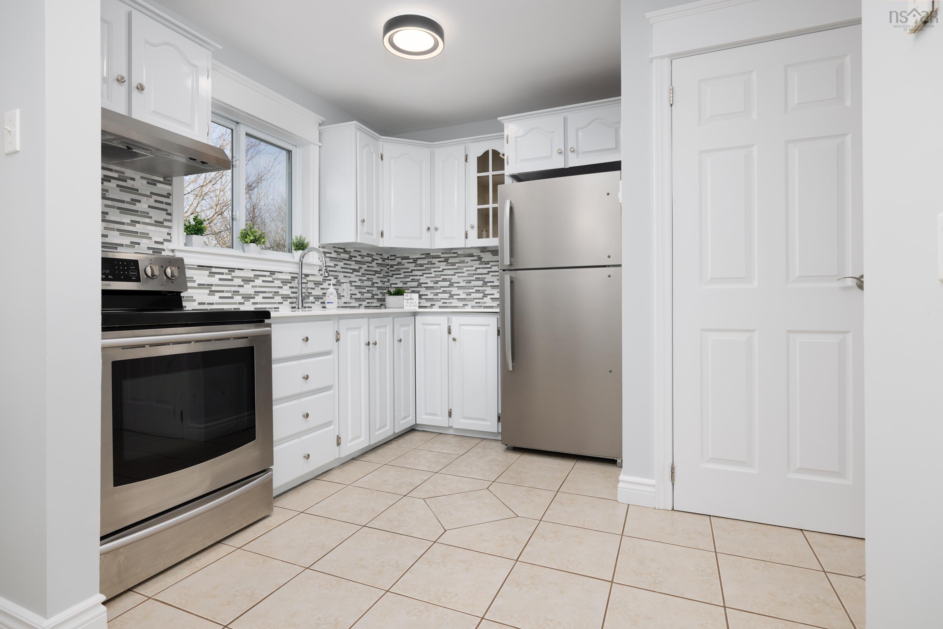 $399,900.00: 14 Valkyrie Crescent, Dartmouth