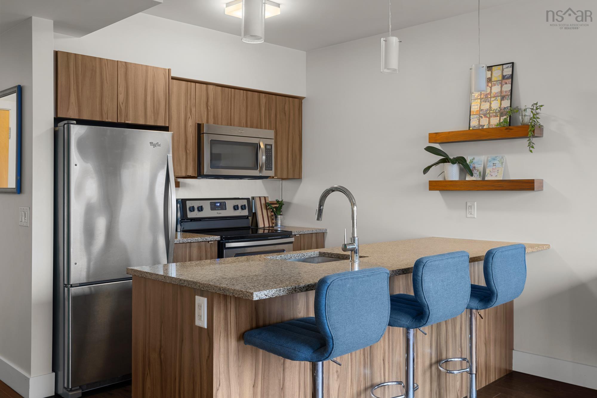 $529,900.00: 406 5677 Harris Street, Halifax